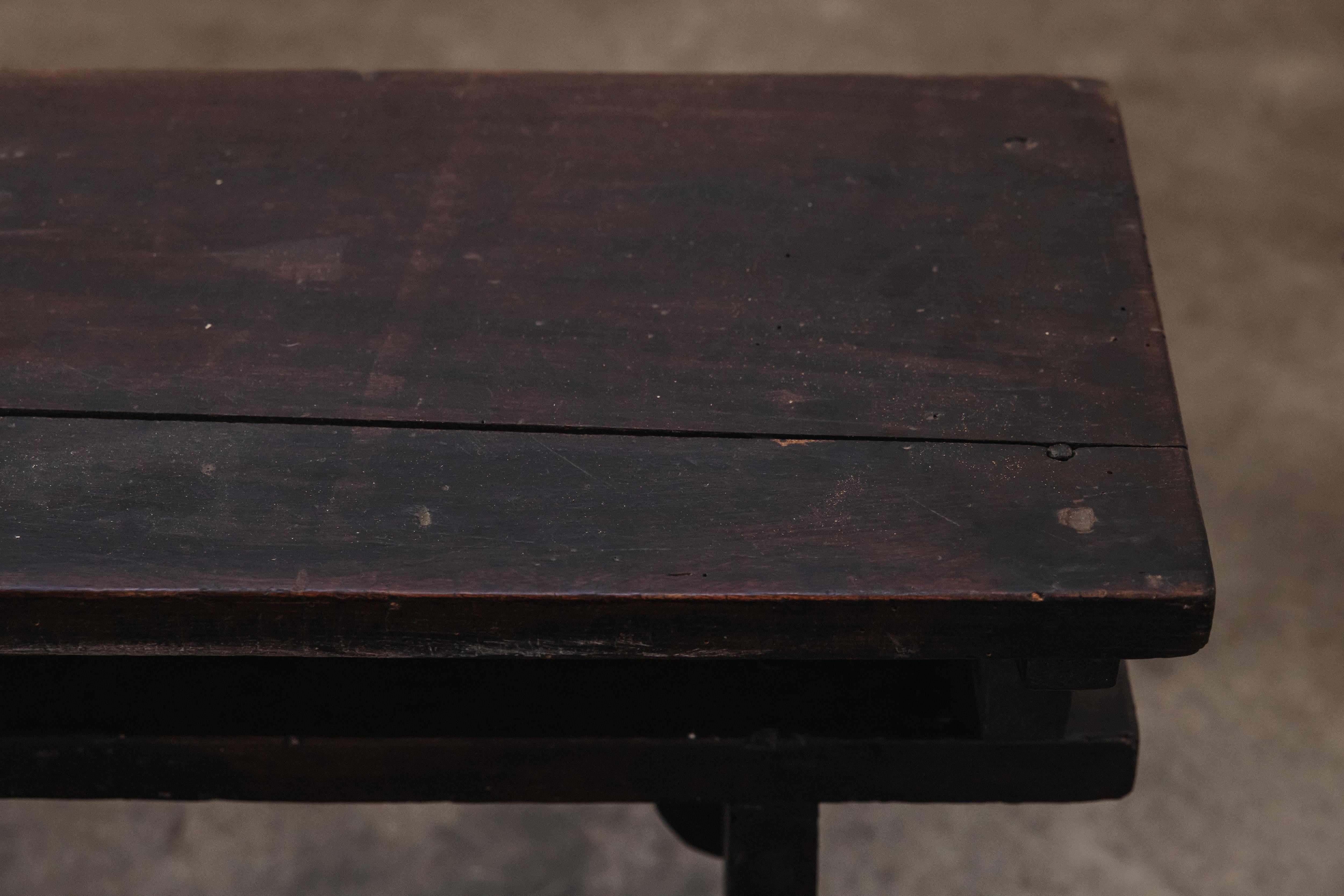 Consola de nogal italiana antigua, circa 1800 en venta 4