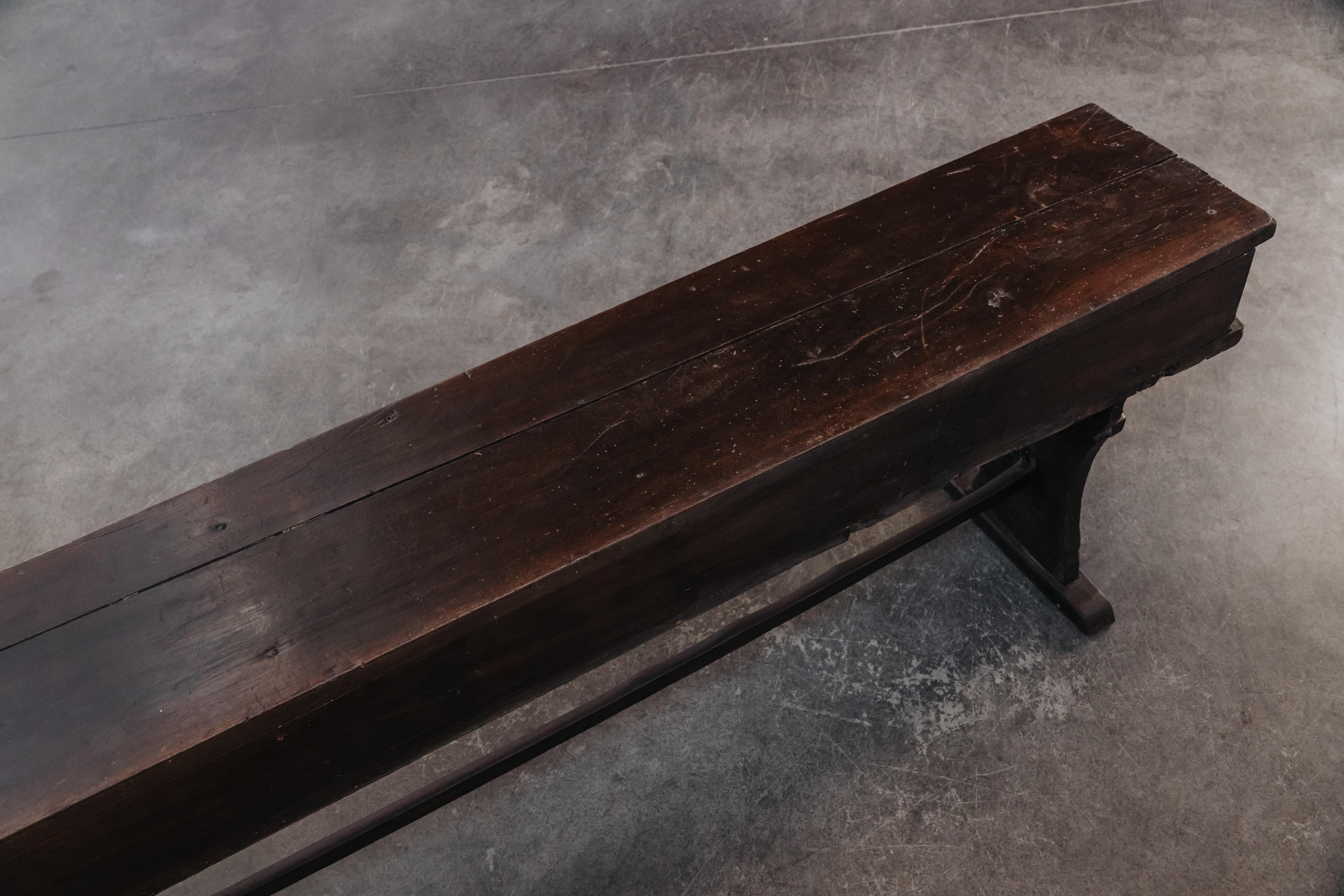 Consola de nogal italiana antigua, circa 1800 en venta 2