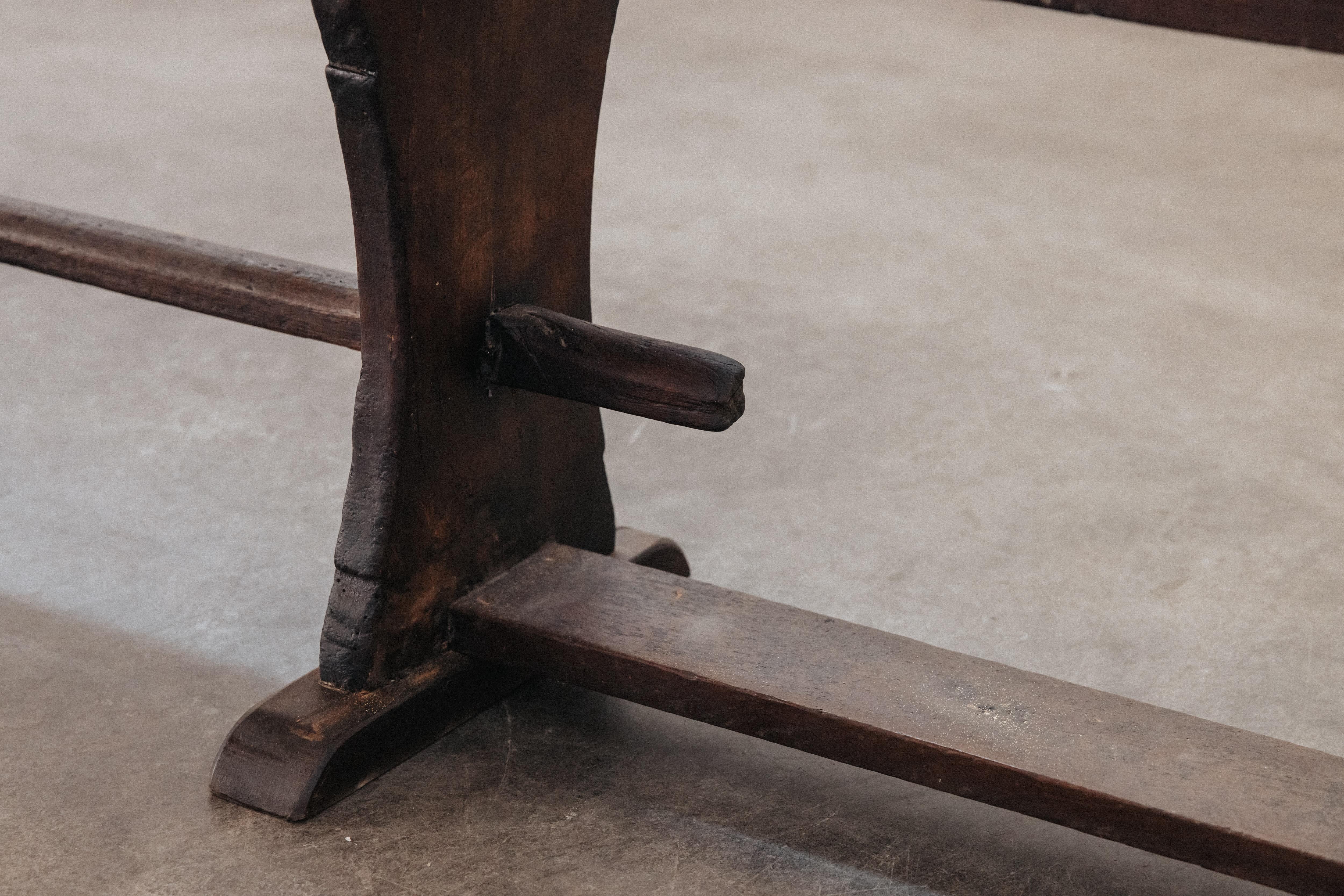 Consola de nogal italiana antigua, circa 1800 en venta 3