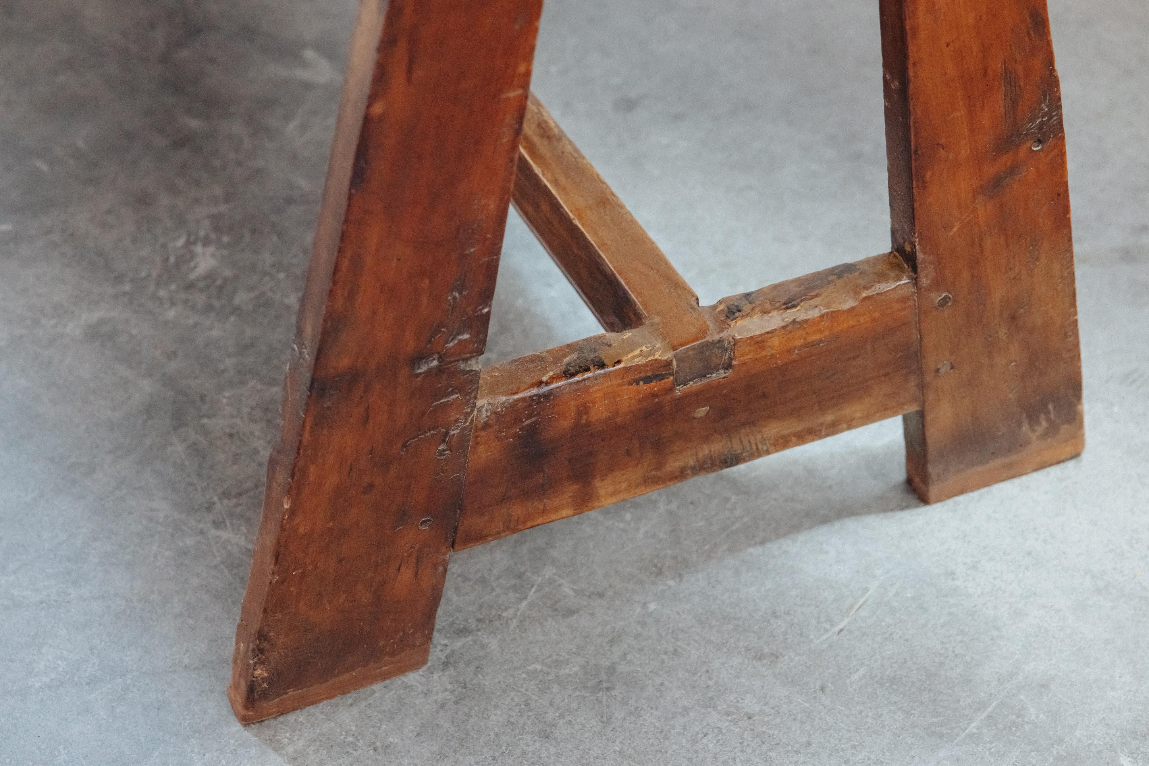 Mid-19th Century Early Walnut Console Table From Italy, Circa 1850 For Sale