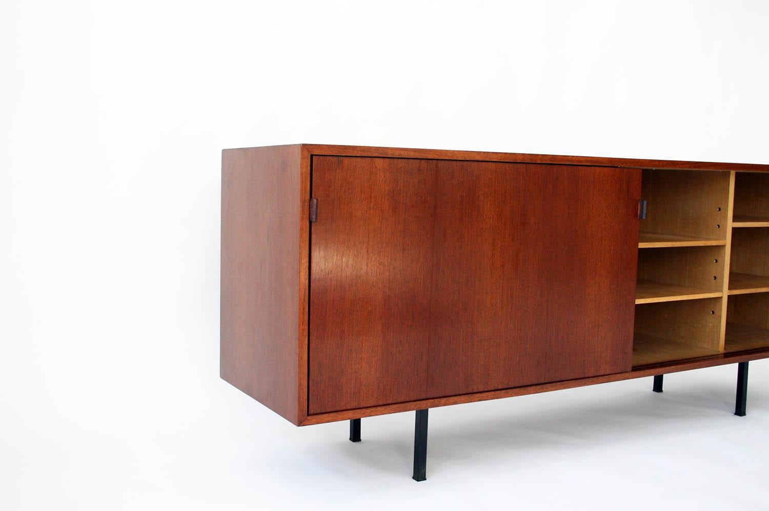 Early Walnut Credenza by Florence Knoll for Knoll In Good Condition In Chicago, IL