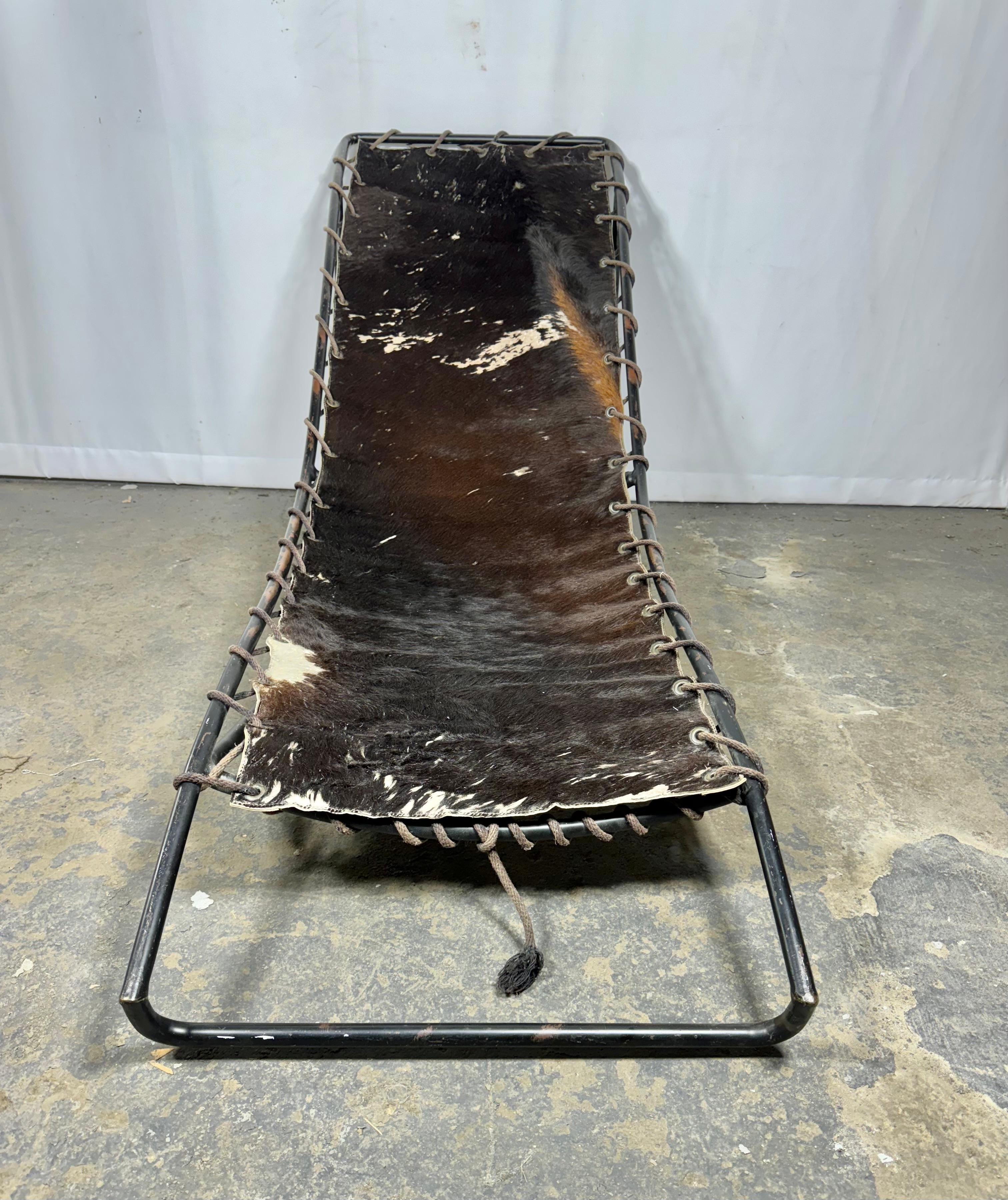 Early Walter Lamb / Brown Jordan Bronze & Pony 'Waikiki' Rocking Chaise, 1950s 4