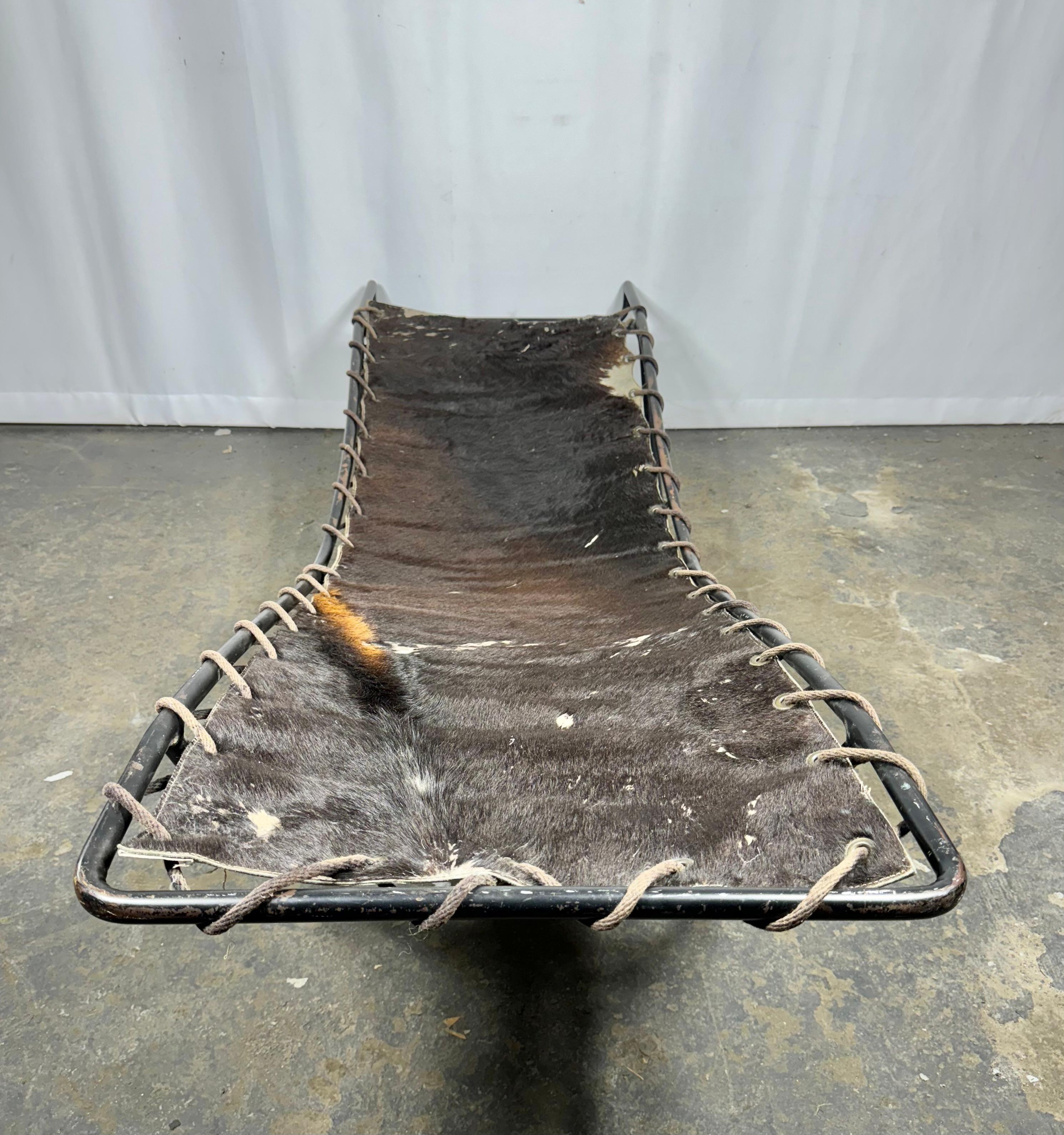 American Early Walter Lamb / Brown Jordan Bronze & Pony 'Waikiki' Rocking Chaise, 1950s