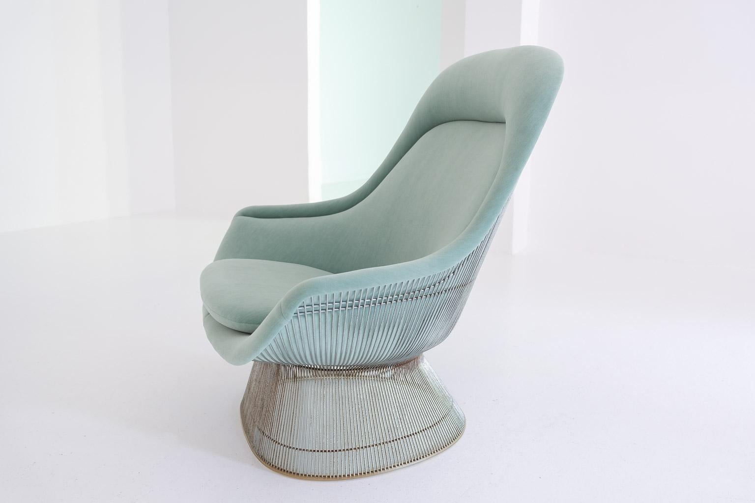 20th Century Early Warren Platner Easy Chair by Knoll upholstered with Kvadrat knitted velvet