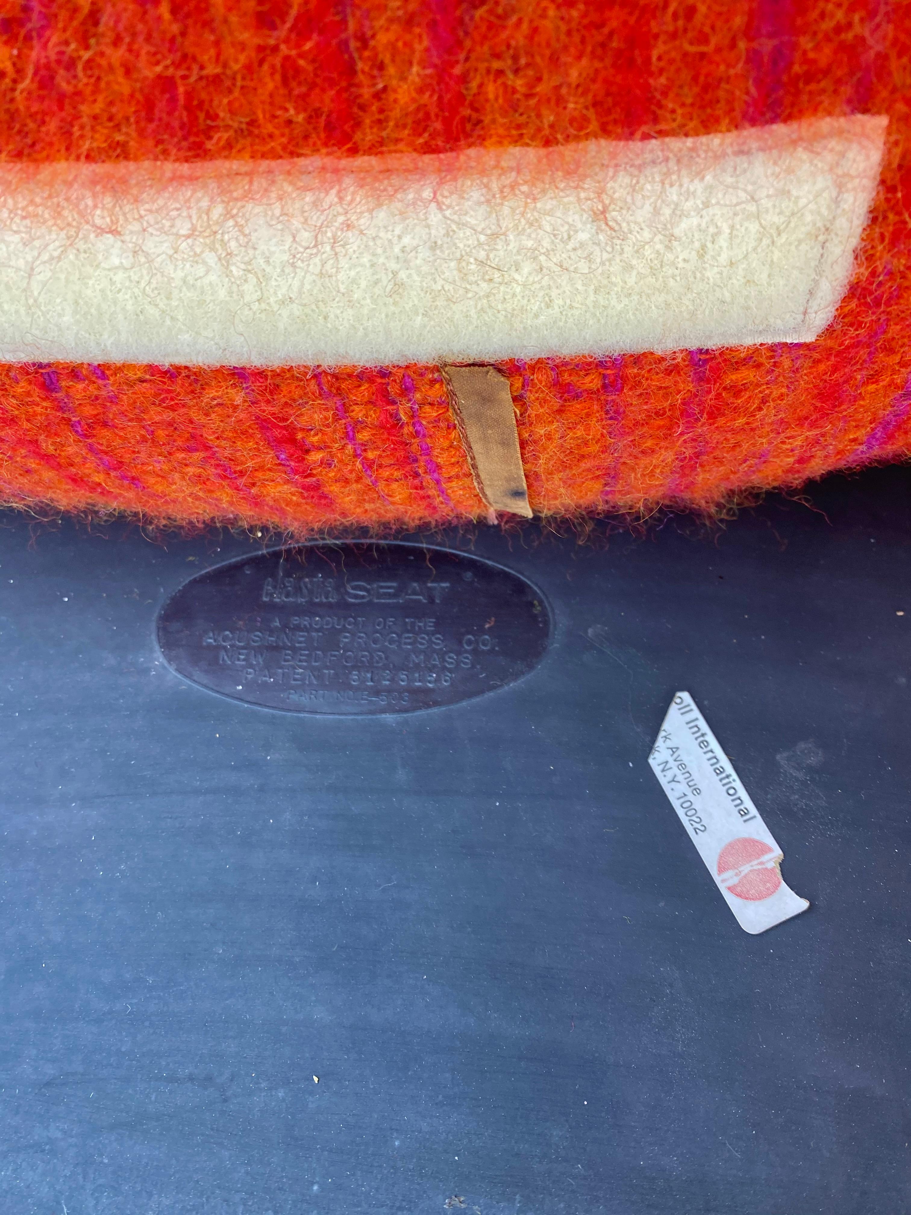 Sedia da salotto in filo di ferro di Warren Platner per Knoll, C.1970, in lana Cado. in vendita 7