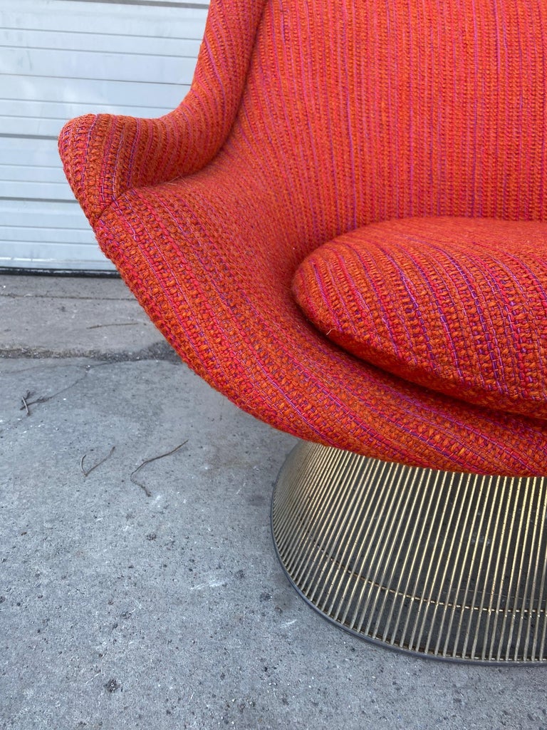 American Early Warren Platner Large Wire Lounge Chair for Knoll , C.1970 Cado Wool Woven For Sale