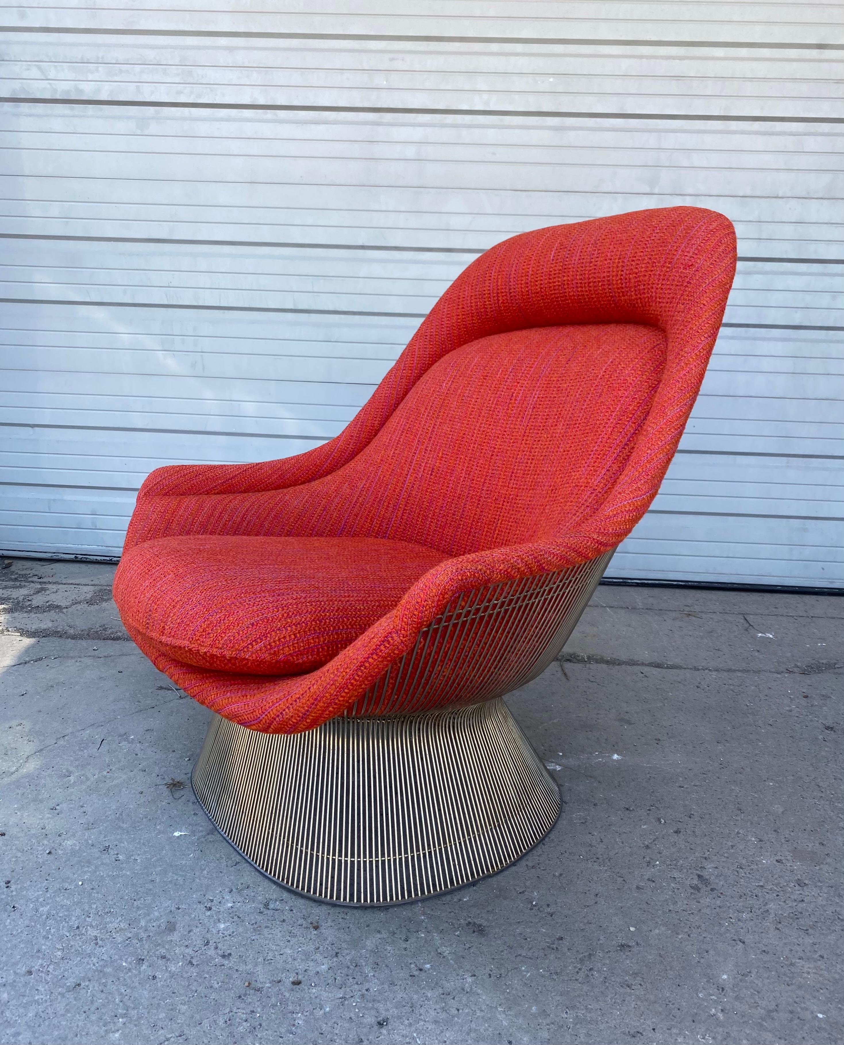 Early Warren Platner Large Wire Lounge Chair for Knoll , C.1970 Cado Wool Woven In Good Condition For Sale In Buffalo, NY