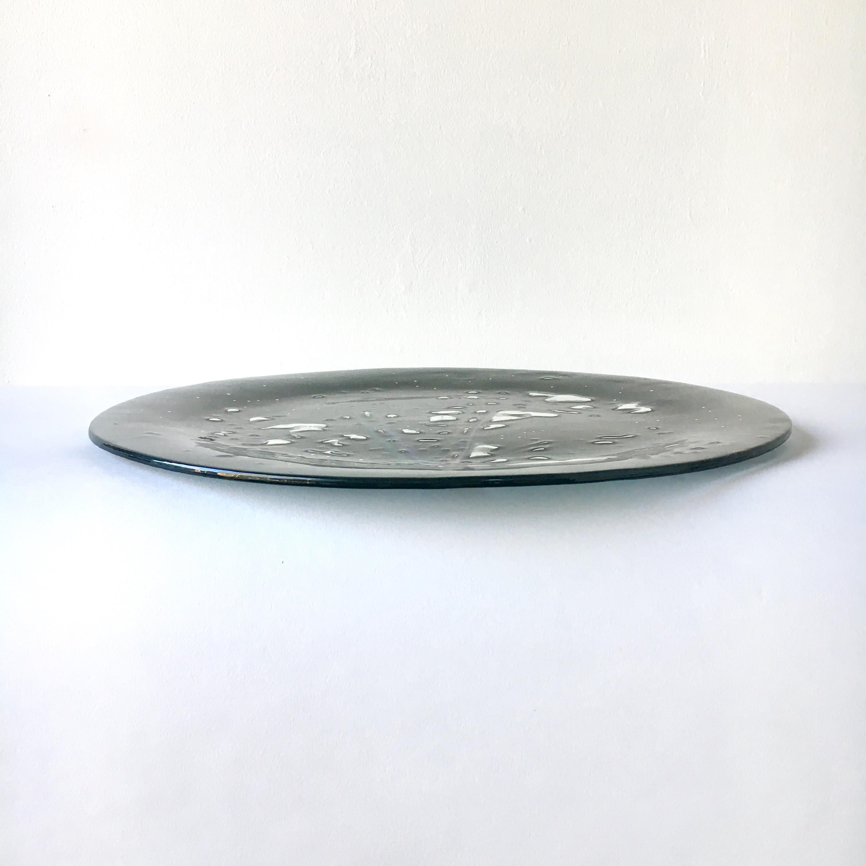 American Early Wells Street Studio Abstract Fused Glass Plate by Higgins, 1950s For Sale