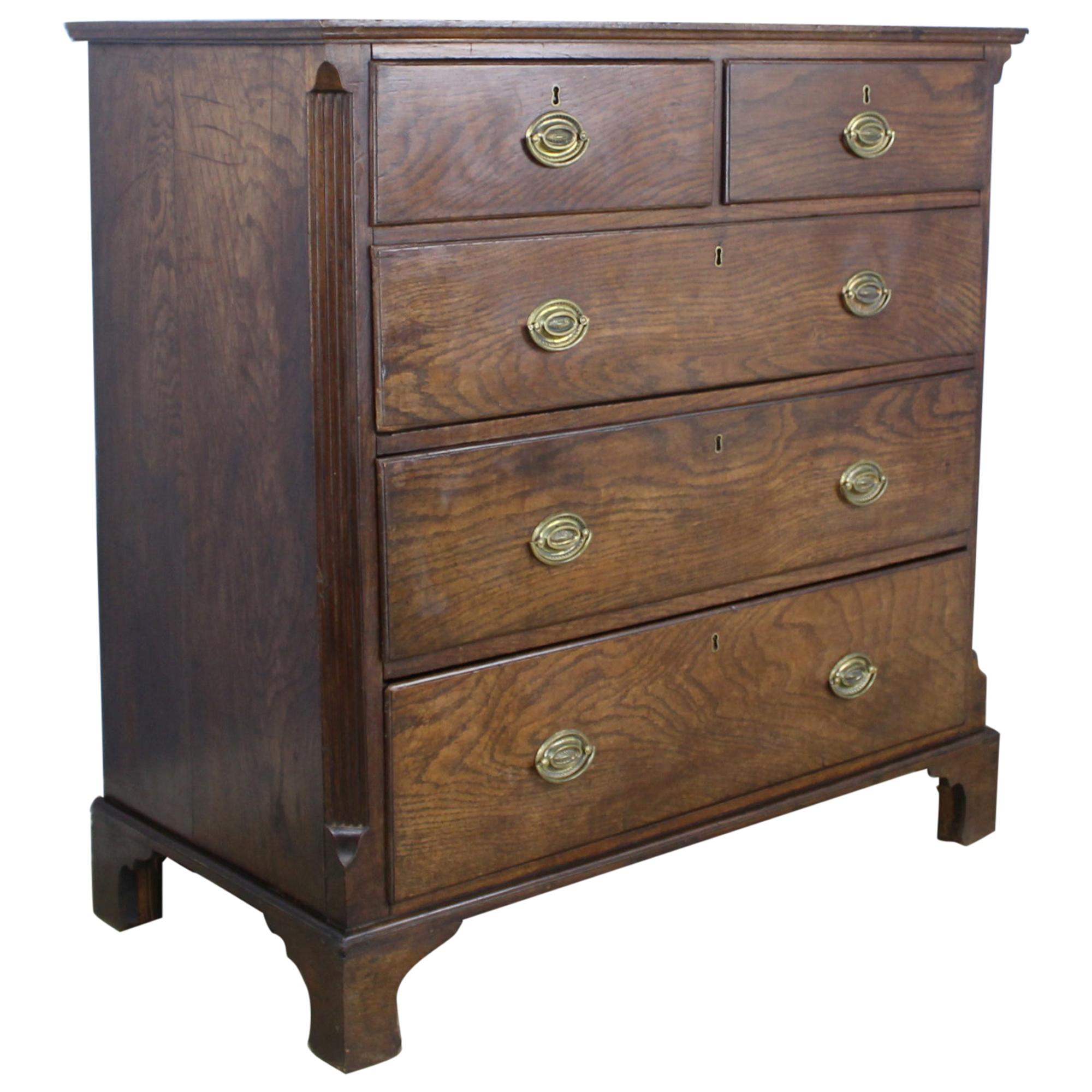 Early Welsh Country Oak Chest with Crossbanded Top and Quarter Columns For Sale