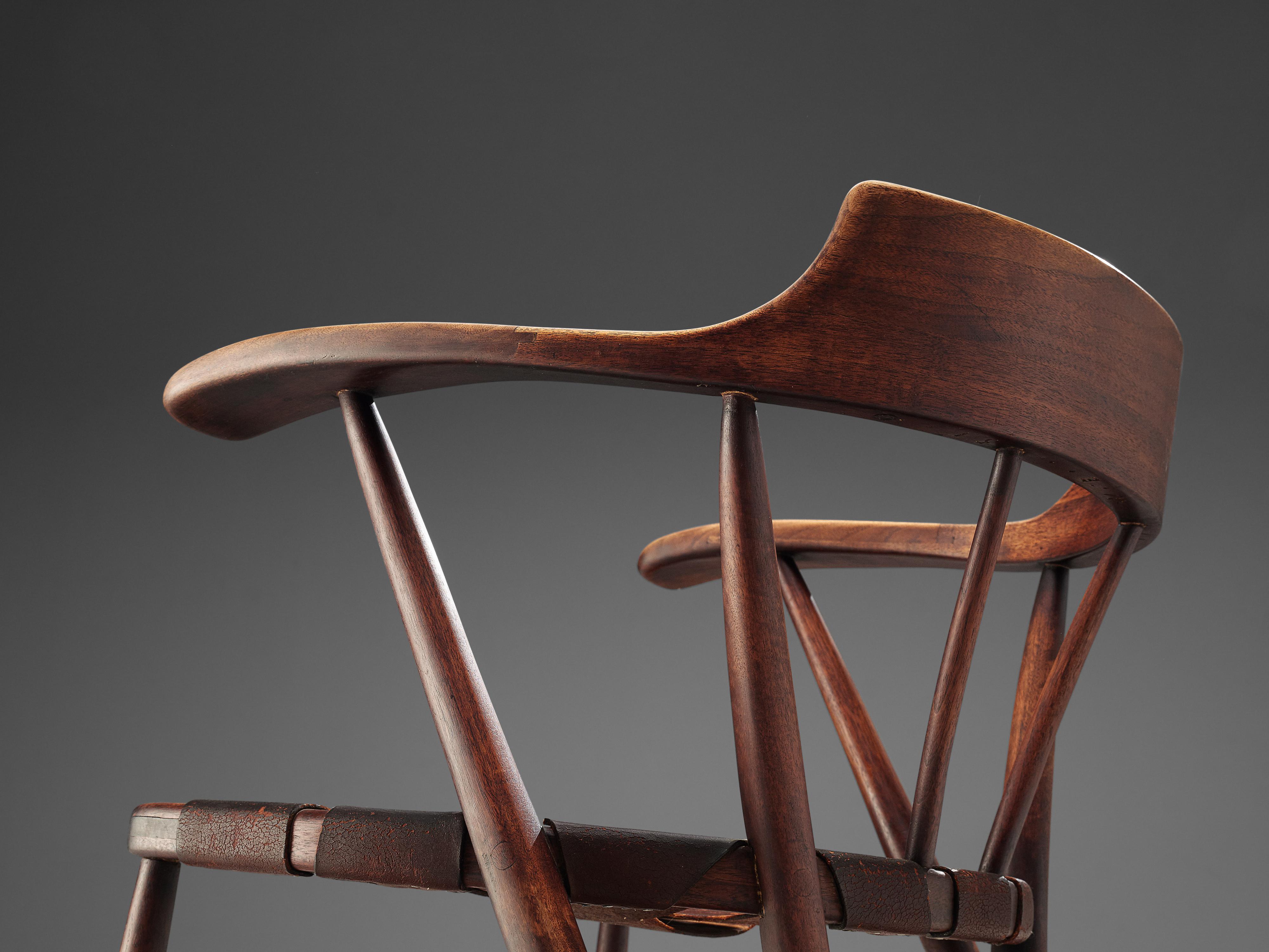 Early Wharton Esherick ‘Captain’s Chair’ in American Walnut and Brown Leather 5