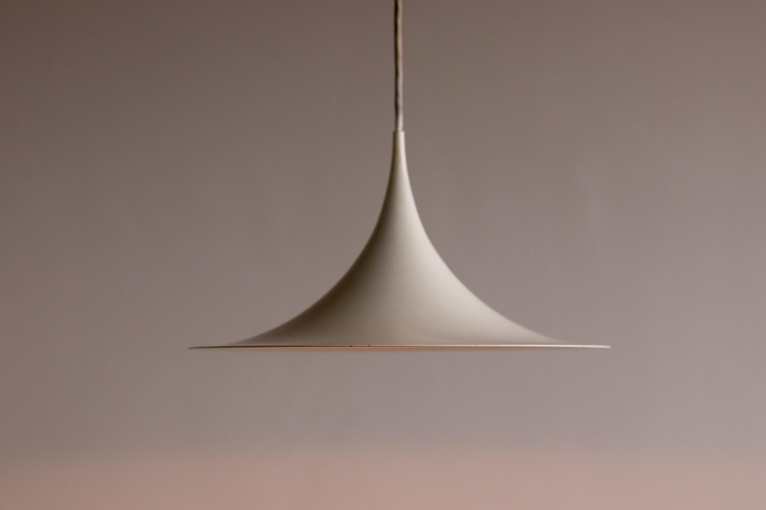 Danese Lampada a sospensione Early White di Claus Bonderup & Thorsten Thorup per Fog & Mørup in vendita