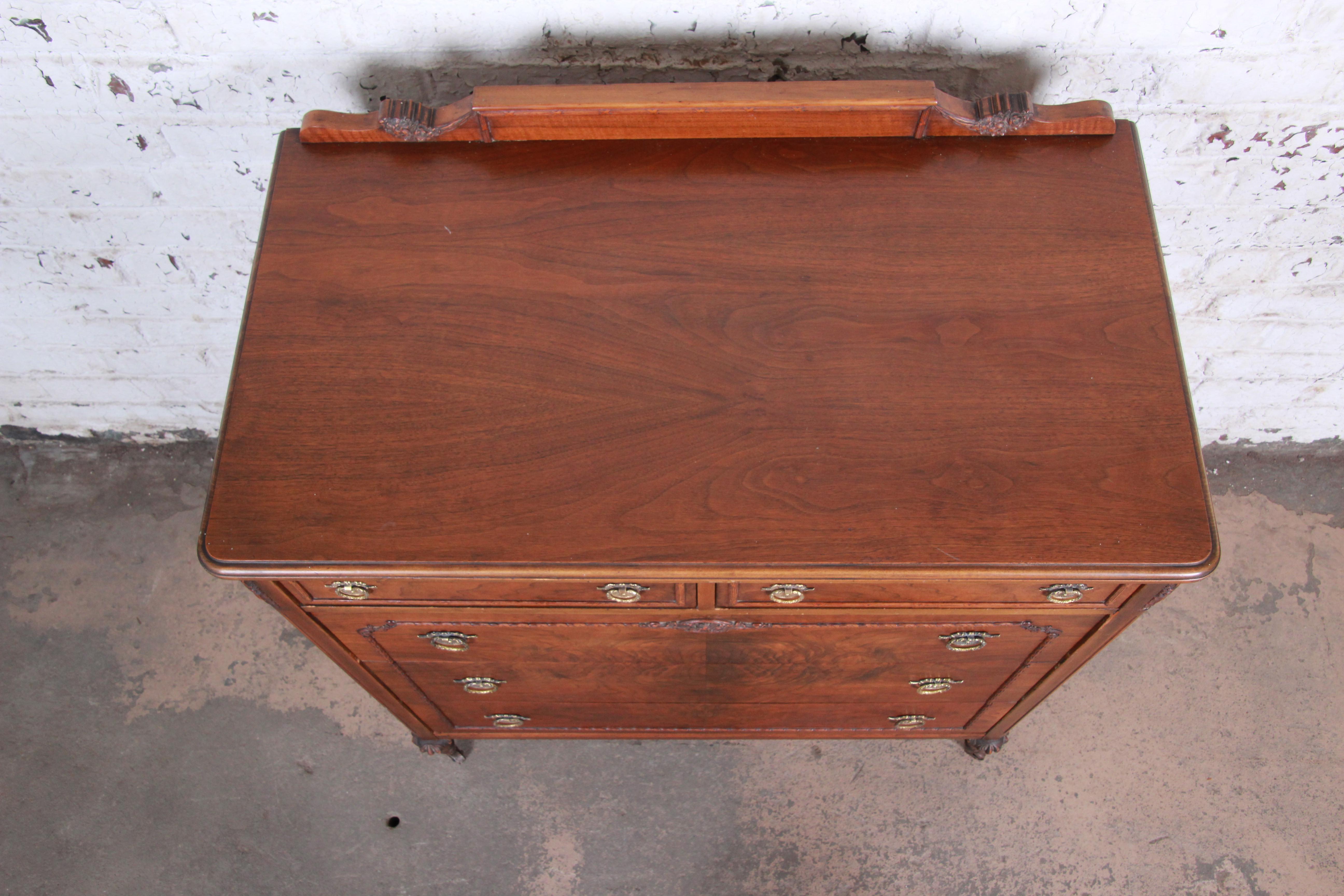 Early Widdicomb Burled Walnut Highboy Dresser, circa 1920s In Good Condition In South Bend, IN