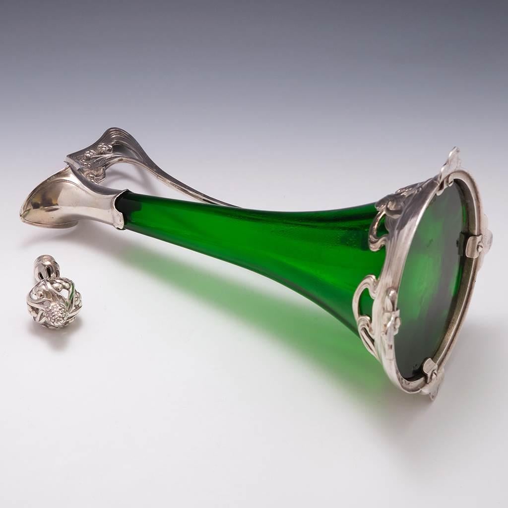Vetro soffiato Caraffa di vetro Art Nouveau WMF del 1895 circa