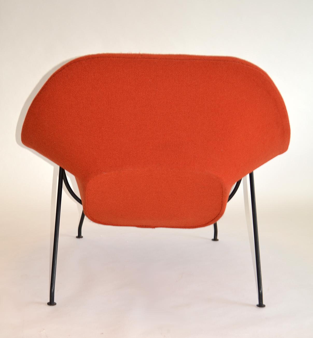 younger womb chair