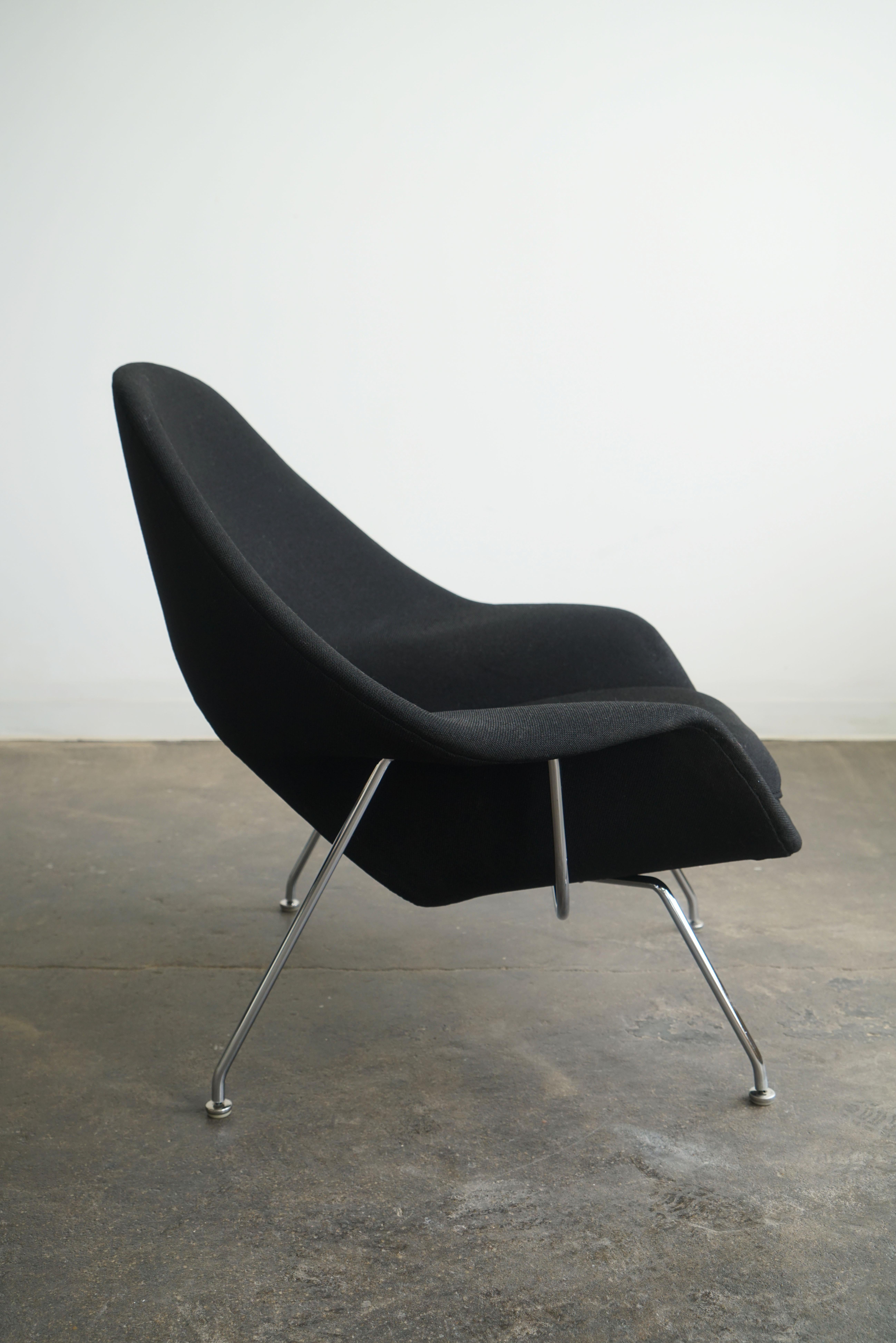 Early Womb Chair by Eero Saarinen for Knoll International, 1968 2