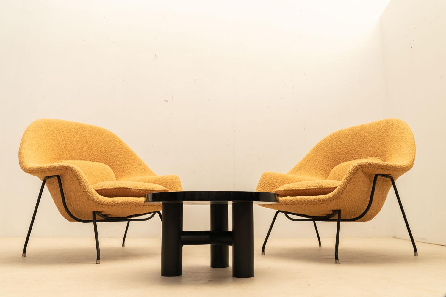 Early Womb chair by  Eero Saarinen  For Sale 9