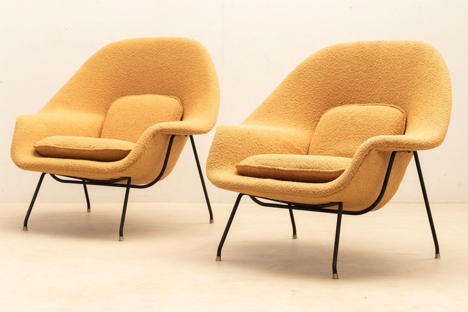 Early Womb chair by  Eero Saarinen  For Sale 11