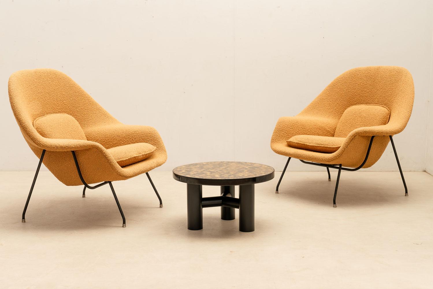 Fabric Early Womb chair by  Eero Saarinen  For Sale