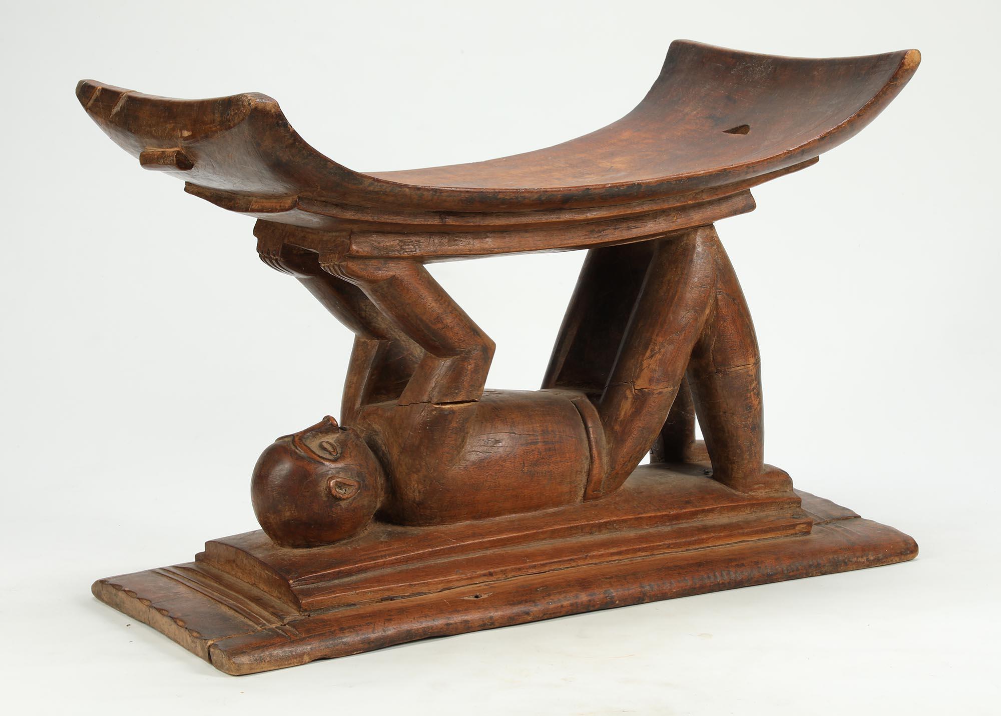 Hand-Carved Early Wood Ashanti Stool Reclining Figure Supporting Top, Ghana Mid 20th Century For Sale