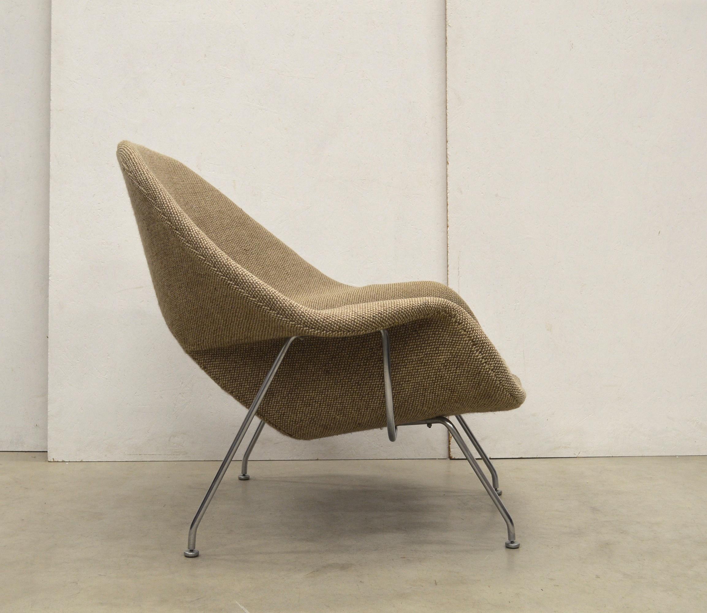 Früher Womb Chair aus Wolle von Eero Saarinen für Knoll, 1960er Jahre (amerikanisch) im Angebot