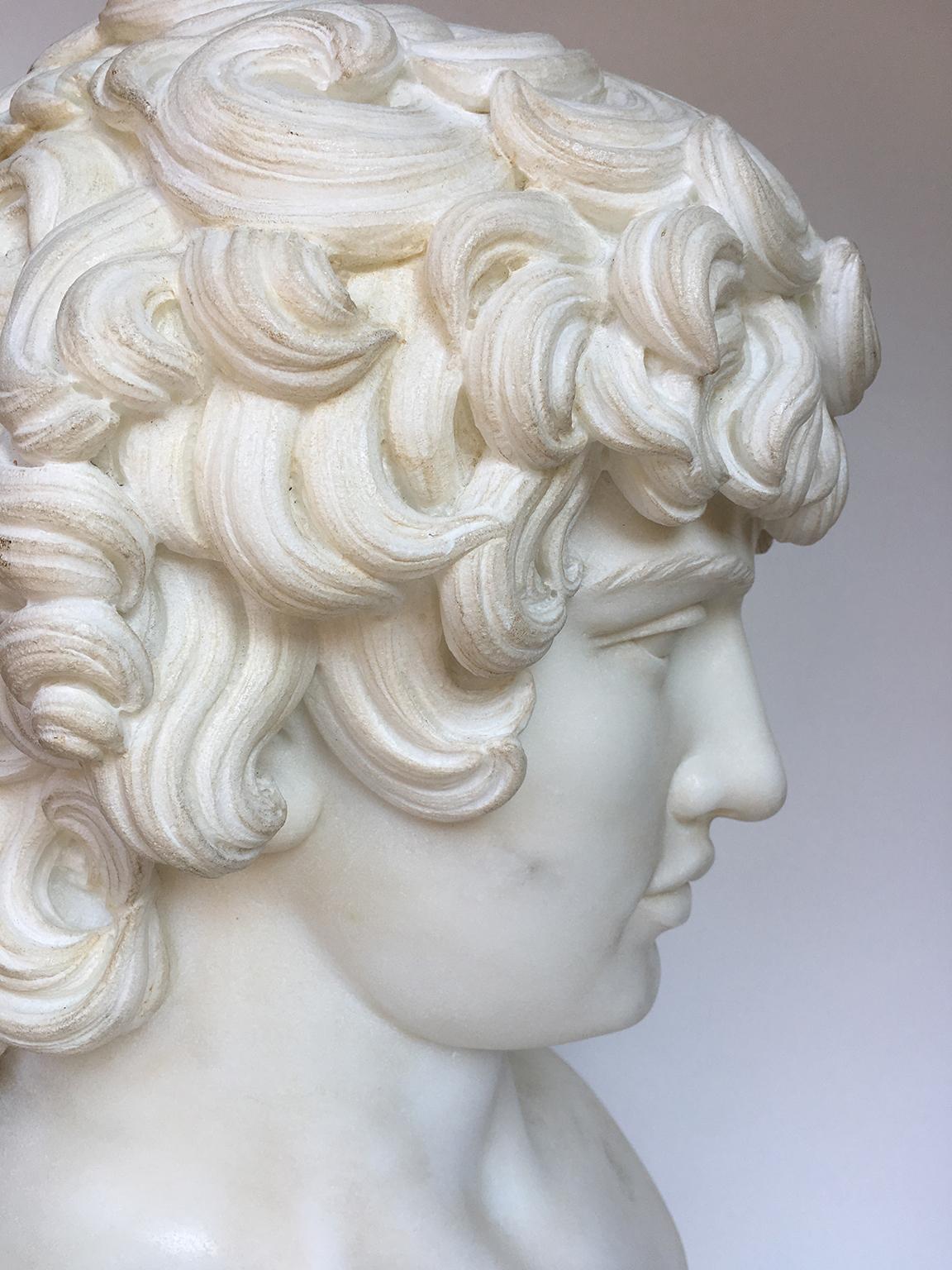 Carved Early 19th Century Italian neoclassical Sculpture, circa 1820