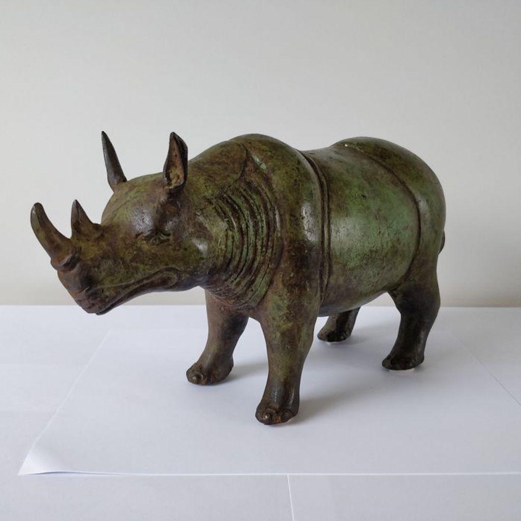 Early 20th century bronze Animalier sculpture representing a Rhino. From France. Excellent condition, great original green patina.
Size: 17×11×22 cm
A video is available upon request.