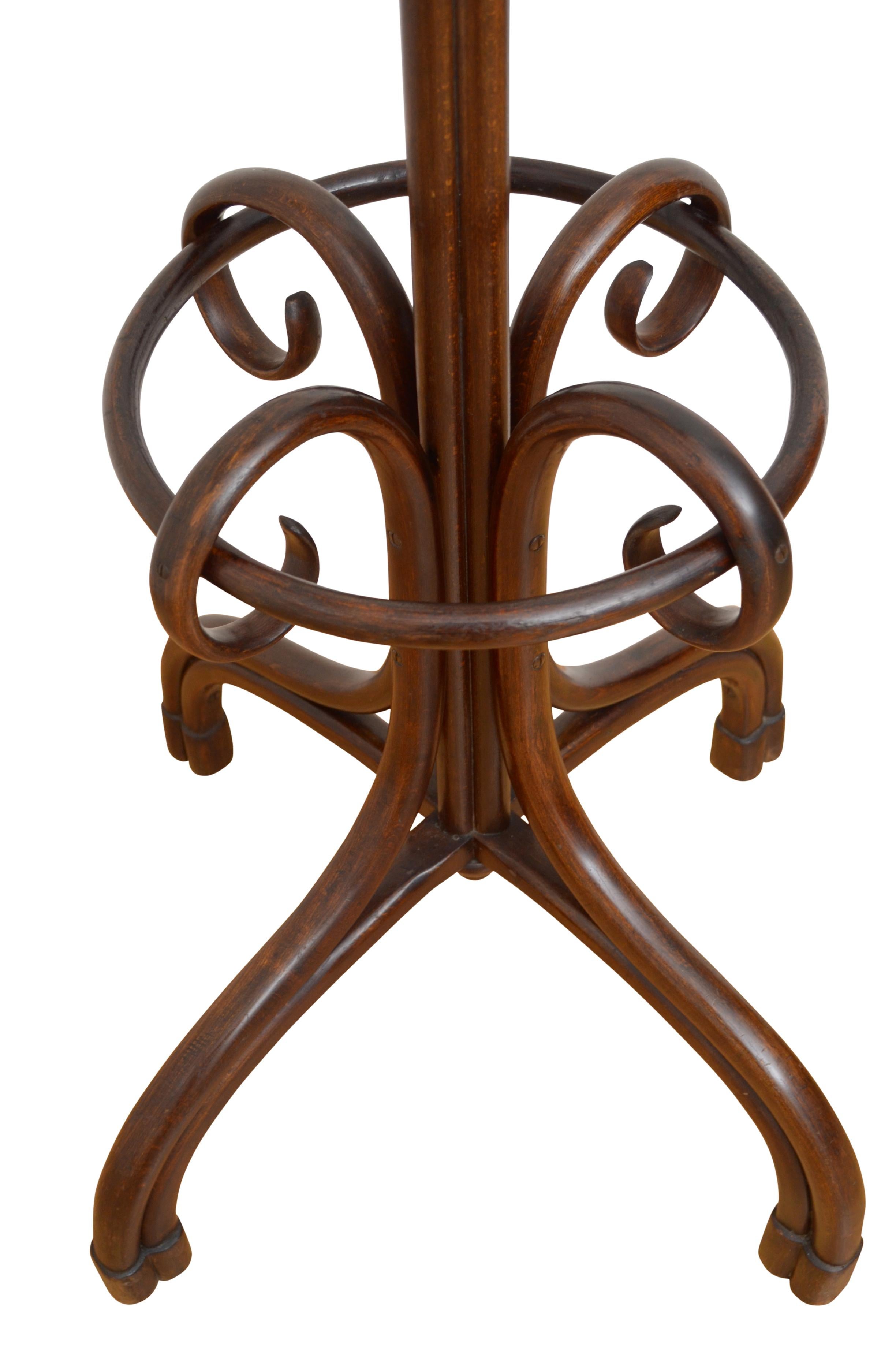 Early 20th Century Bentwood Coat Stand Coat Rack In Good Condition For Sale In Whaley Bridge, GB