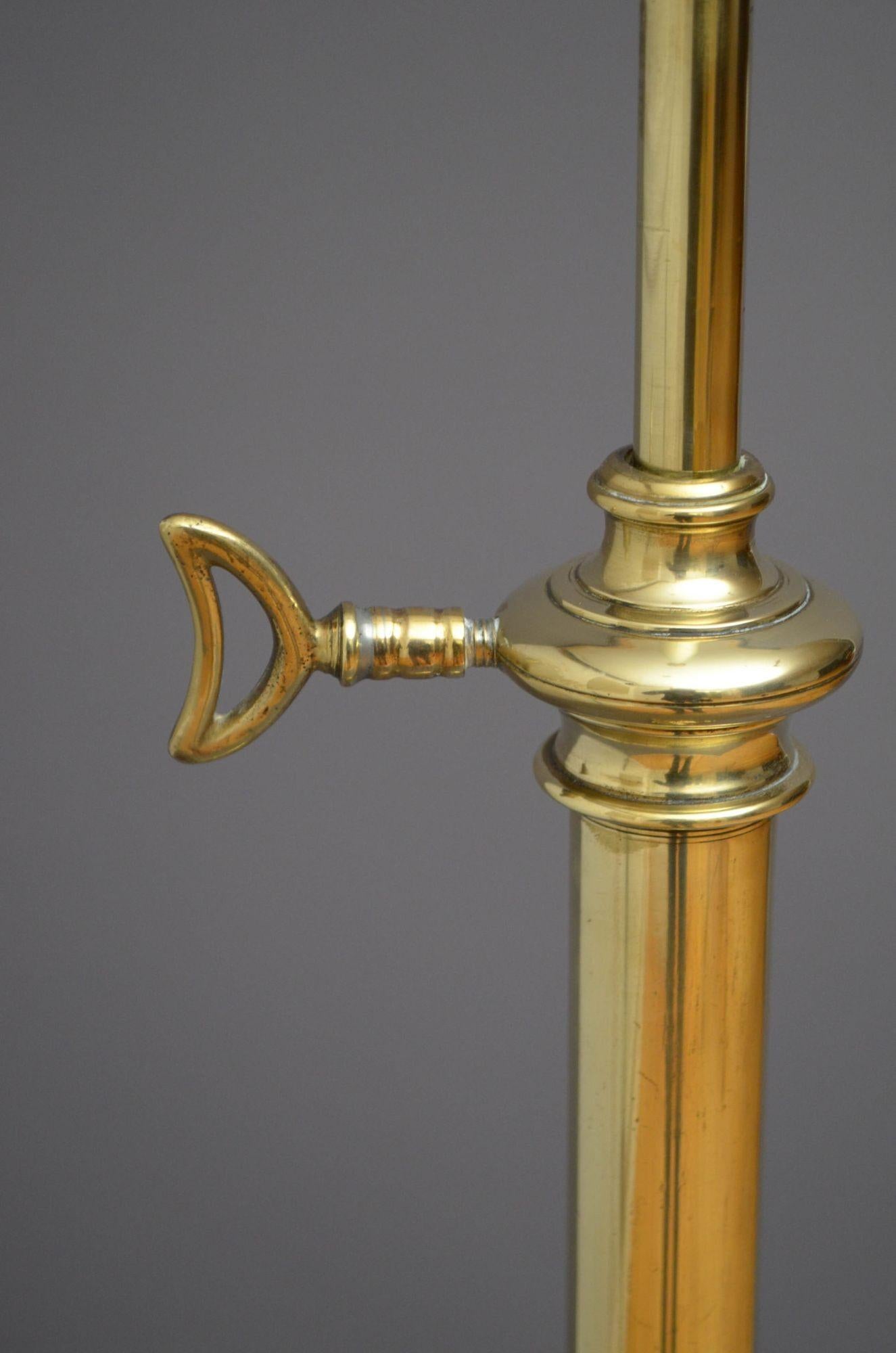 Lampadaire en laiton du début du XXe siècle Bon état - En vente à Whaley Bridge, GB