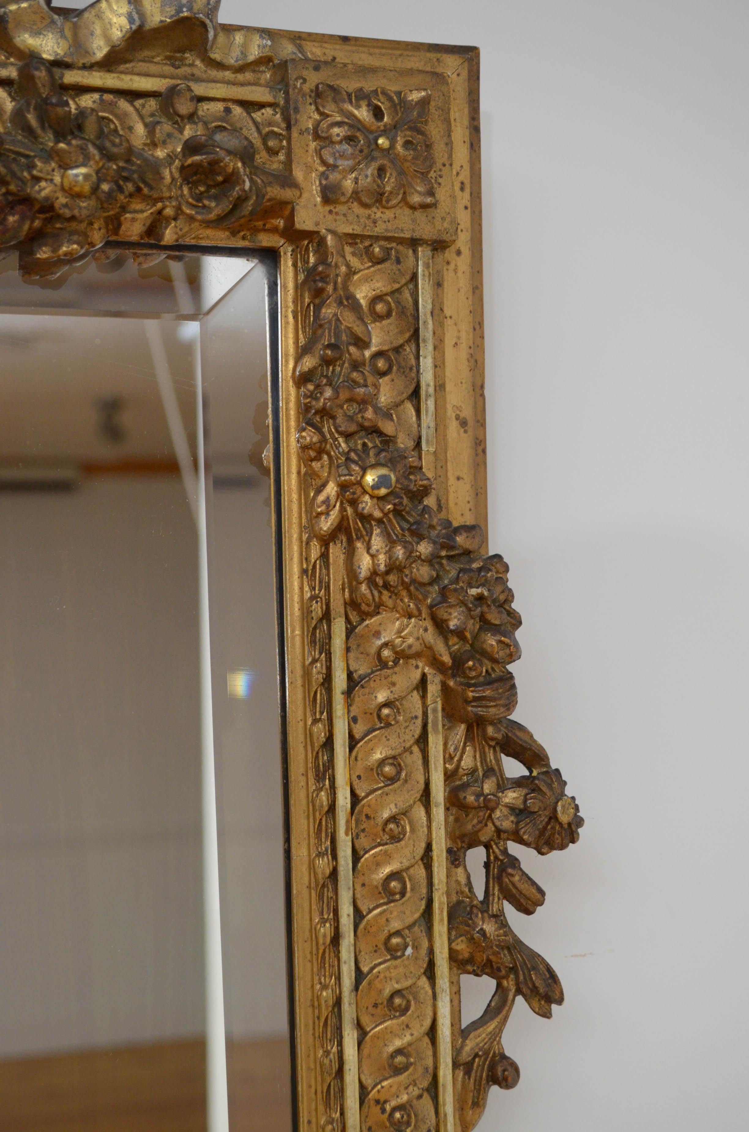 Early XXth Century Giltwood Mirror 5