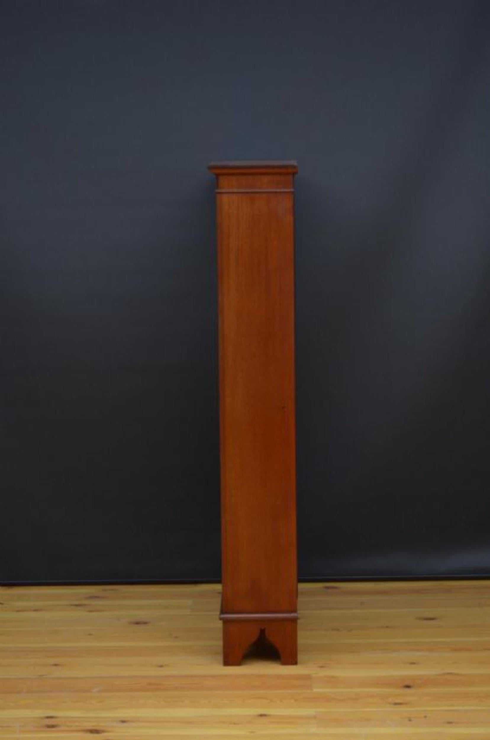 Early XXth Century Mahogany Open Bookcase 6