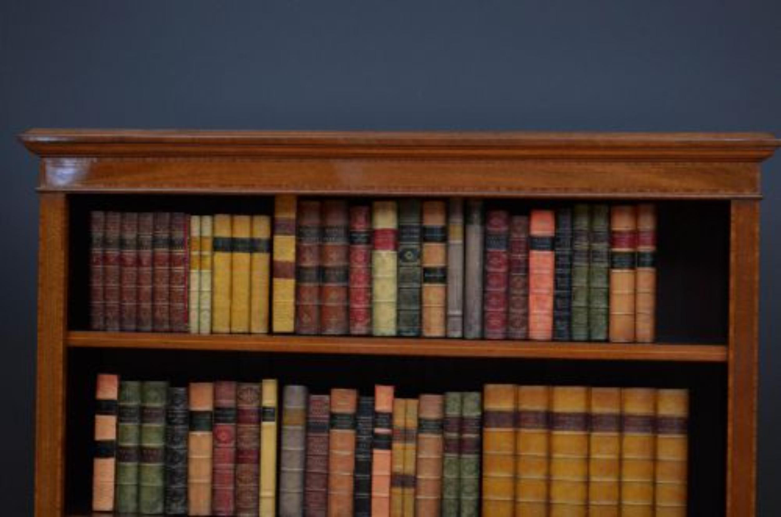 Early XXth Century Mahogany Open Bookcase 3