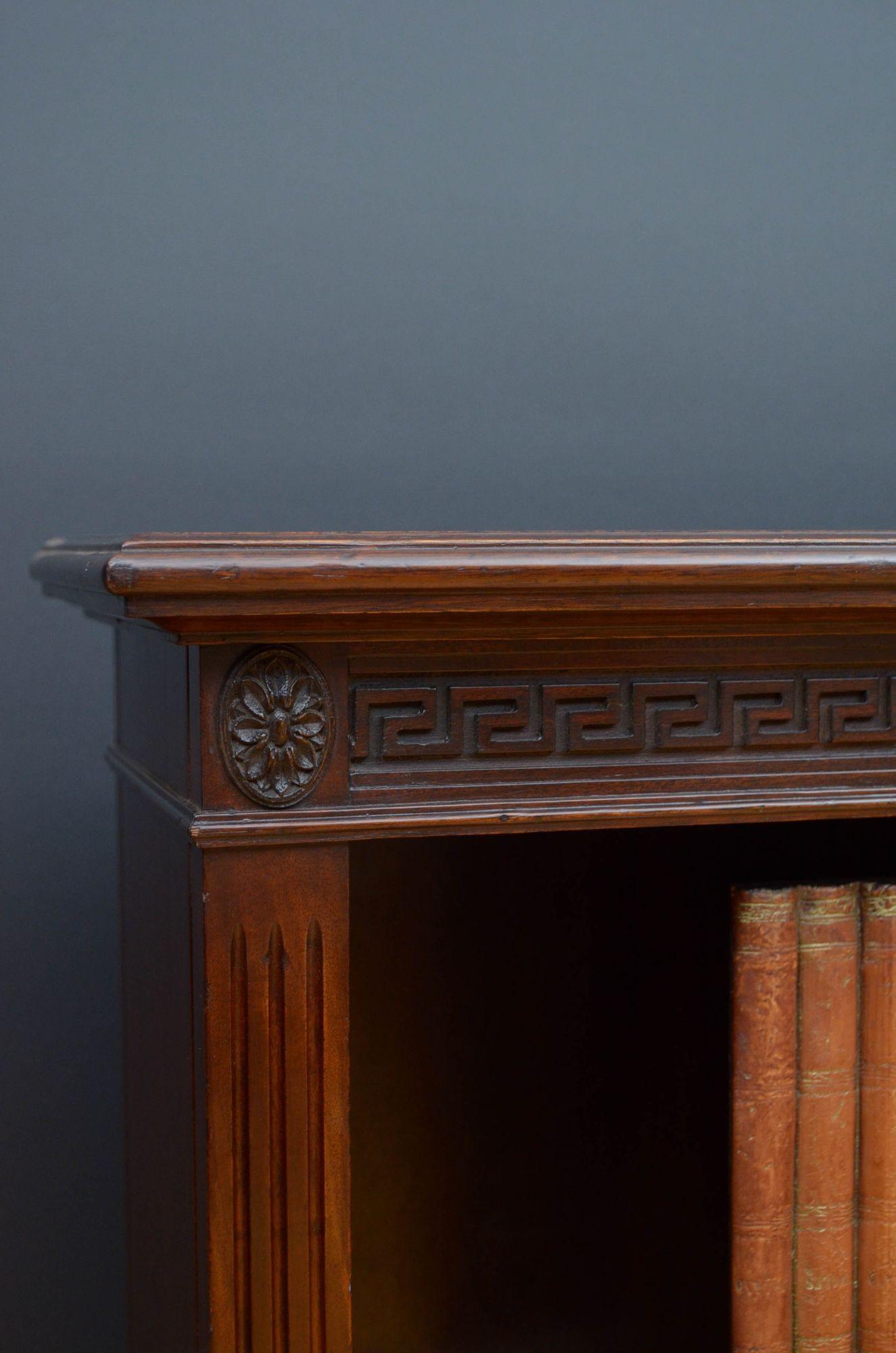 Early XXth Century, Solid Mahogany Open Bookcase For Sale 3