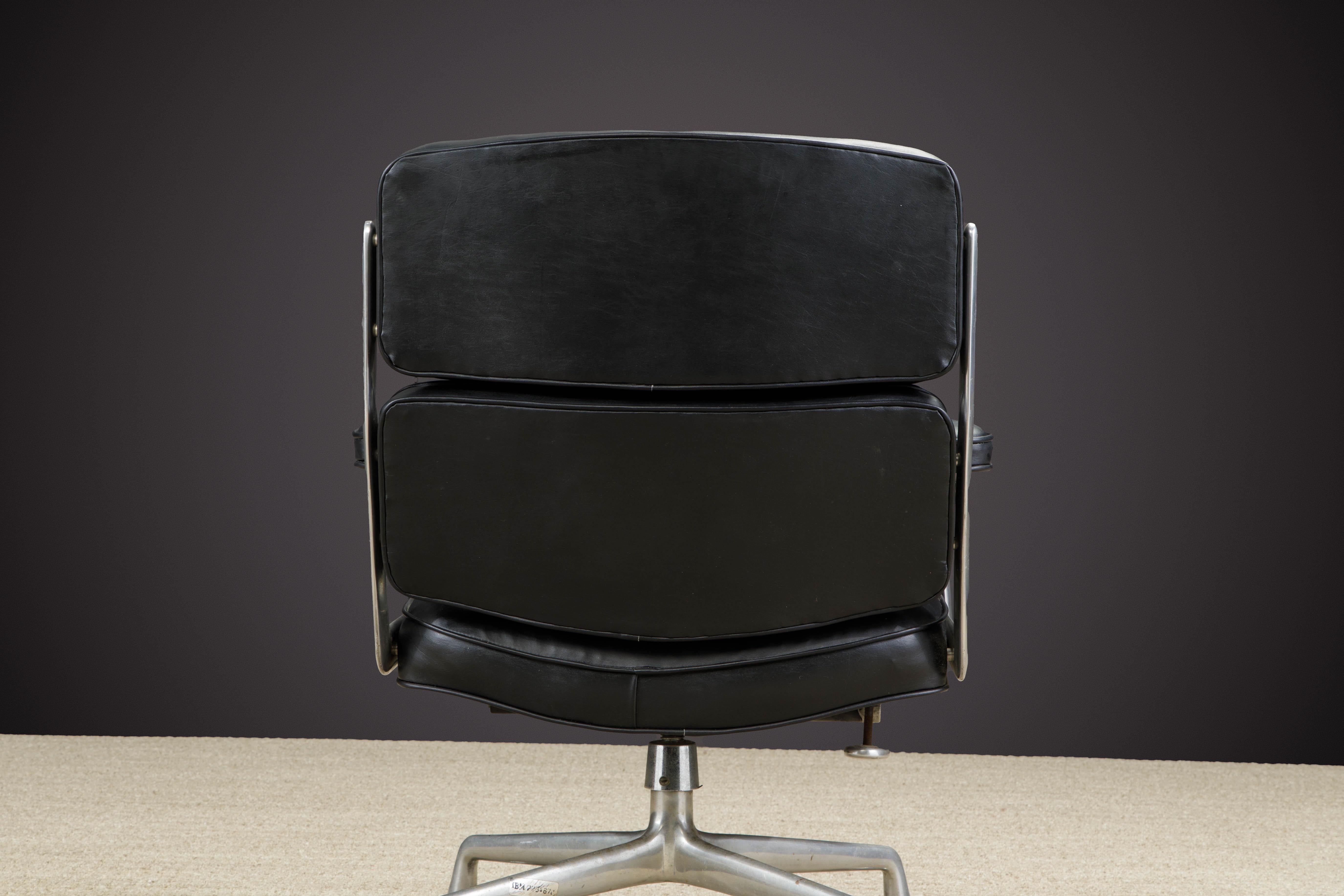 Early Year Time Life Desk Chair by Charles Eames for Herman Miller, 1960s Signed 6