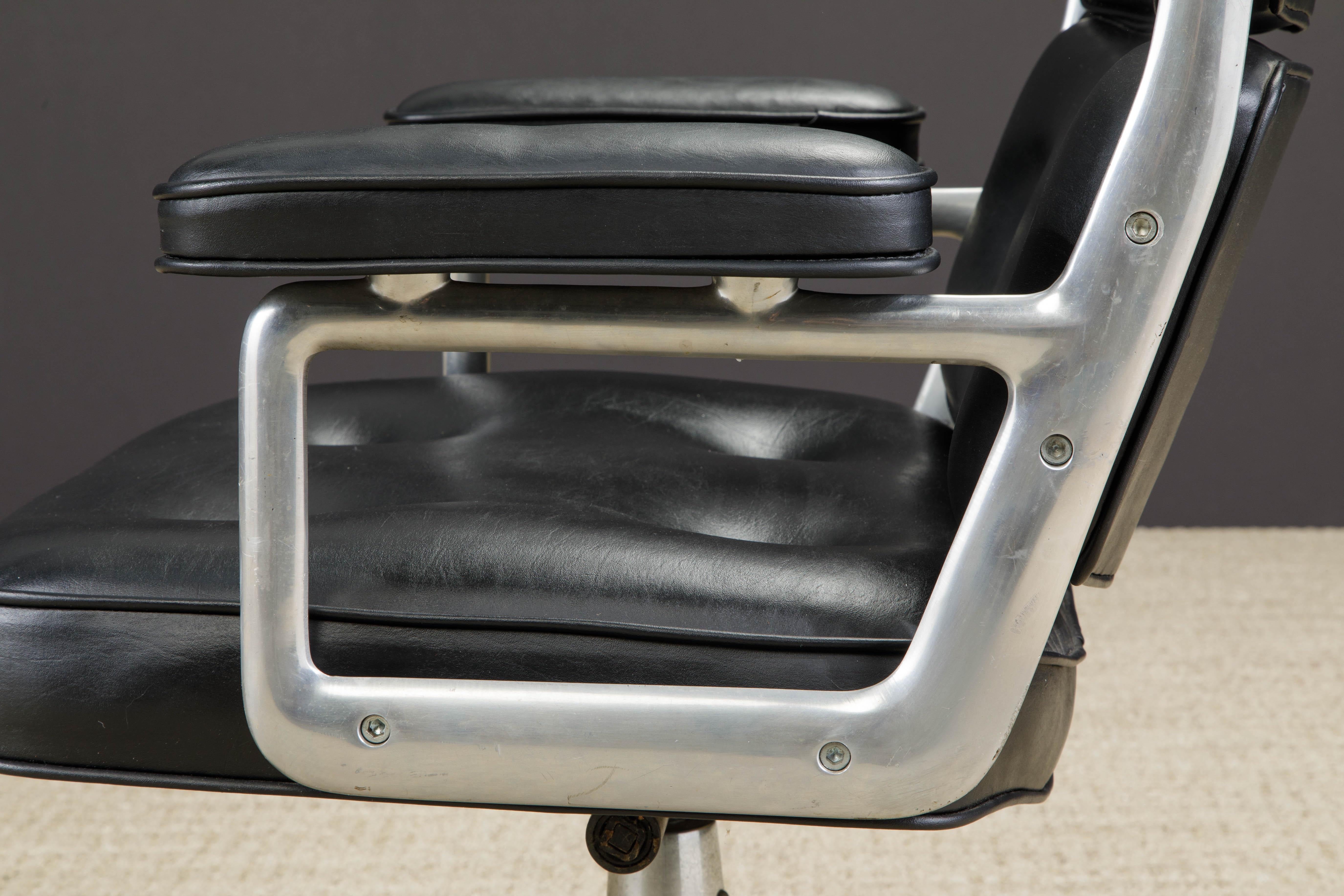 Early Year Time Life Desk Chair by Charles Eames for Herman Miller, 1960s Signed 9