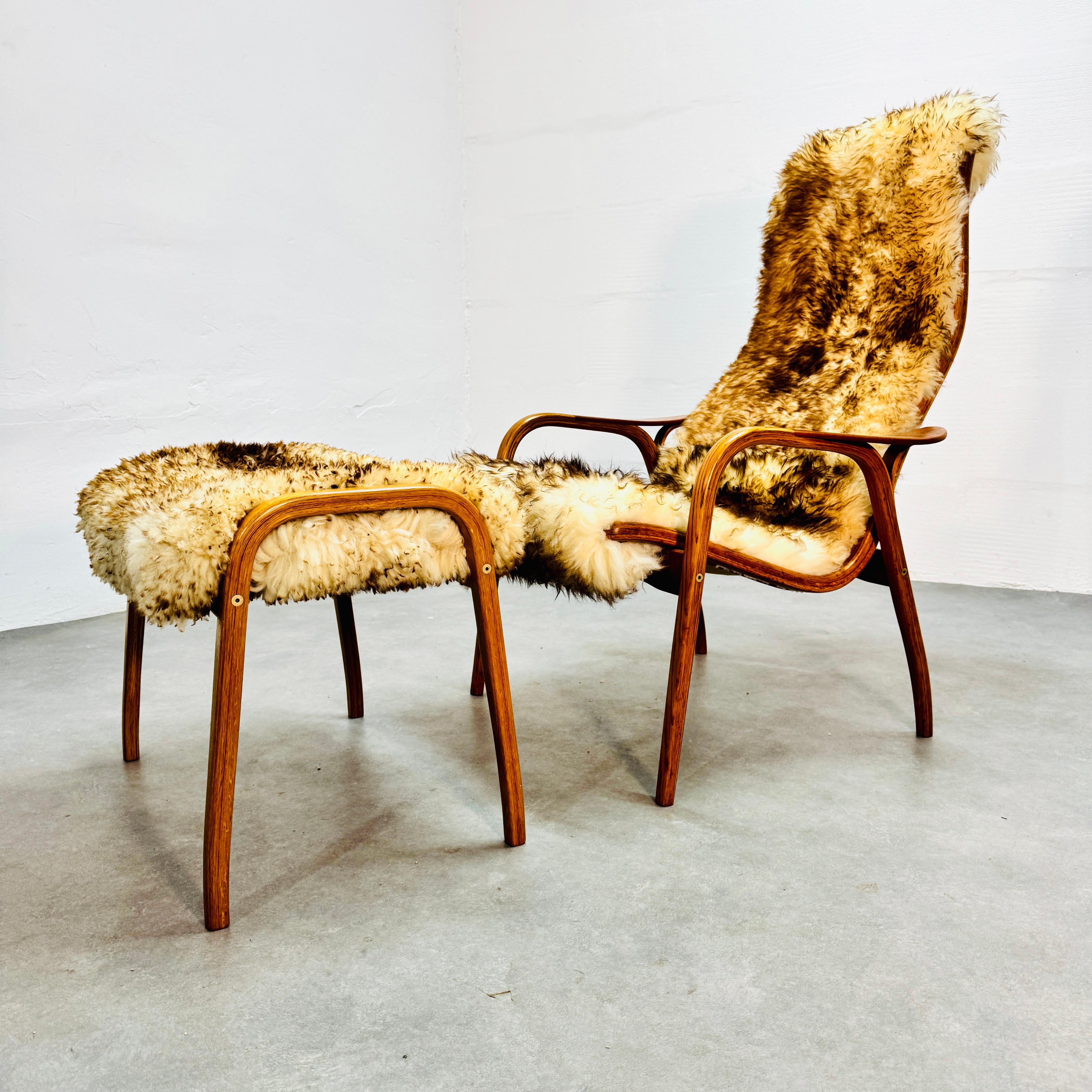 Early Yngne Ekstrom oak Lamino armchair & ottoman for Swedese Denmark, 1960's. For Sale 12