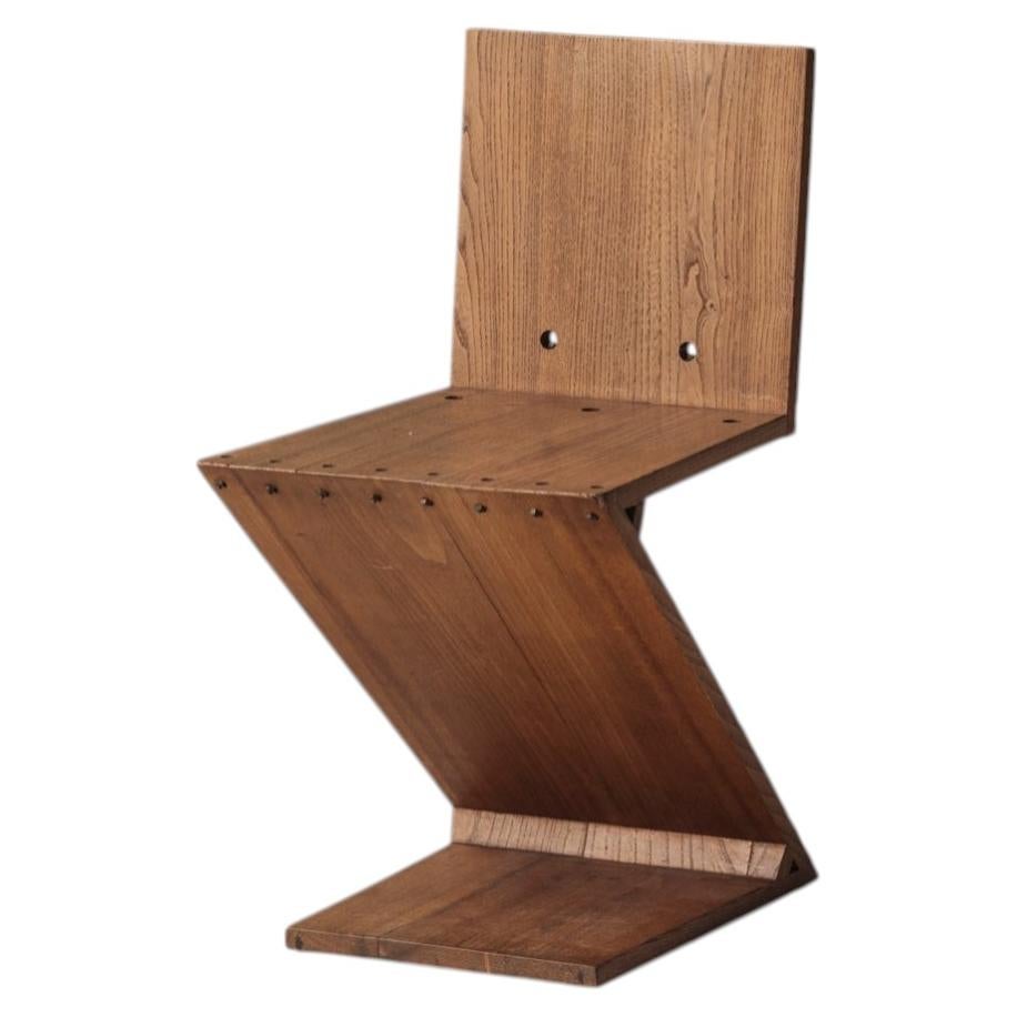 Gerrit Rietveld Zigzag Chair