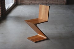 Silla Zig Zag temprana diseñada por Gerrit Rietveld, Cassina 1973-1978