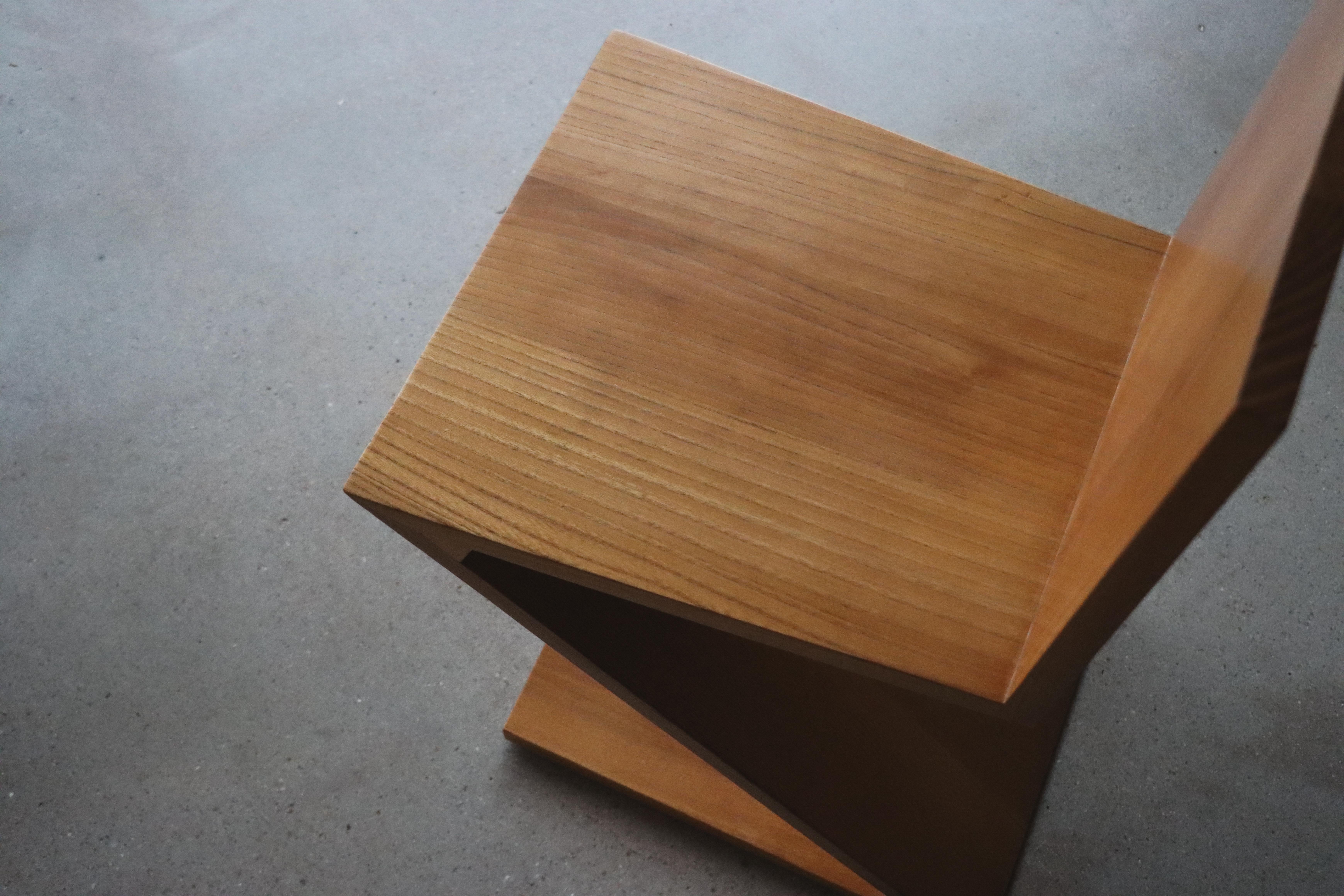 Ancienne chaise Zig Zag Design/One par Gerrit Rietveld, Cassina 1973-1978 en vente 1