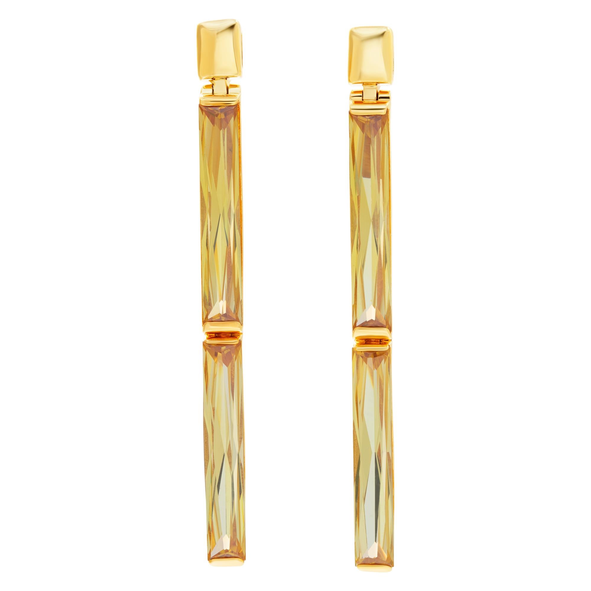 Earring and Pendant Set with Long Baguette Faceted Citrine, 18k Gold 1