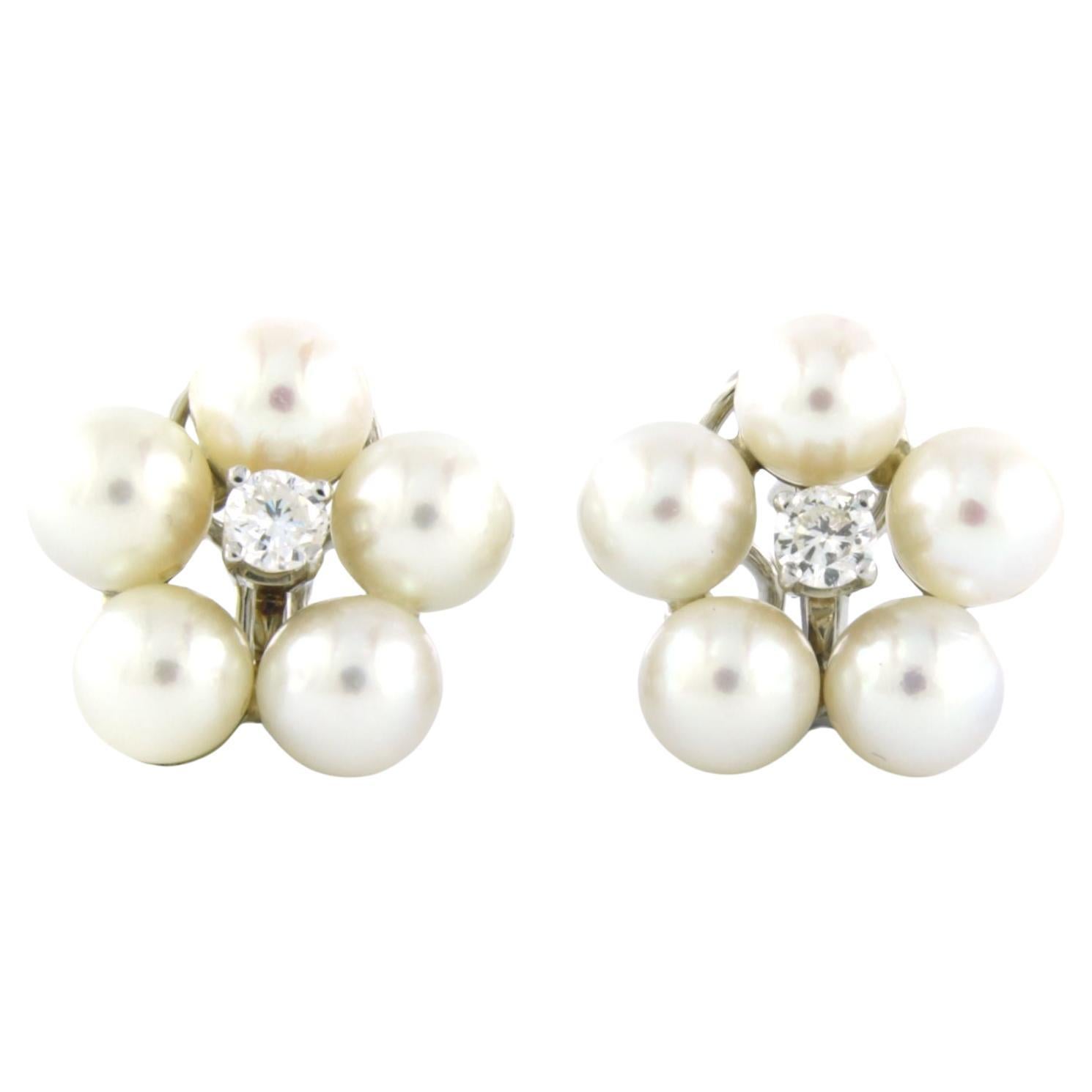 Earring clip-on with pearl and diamonds 14k white gold
