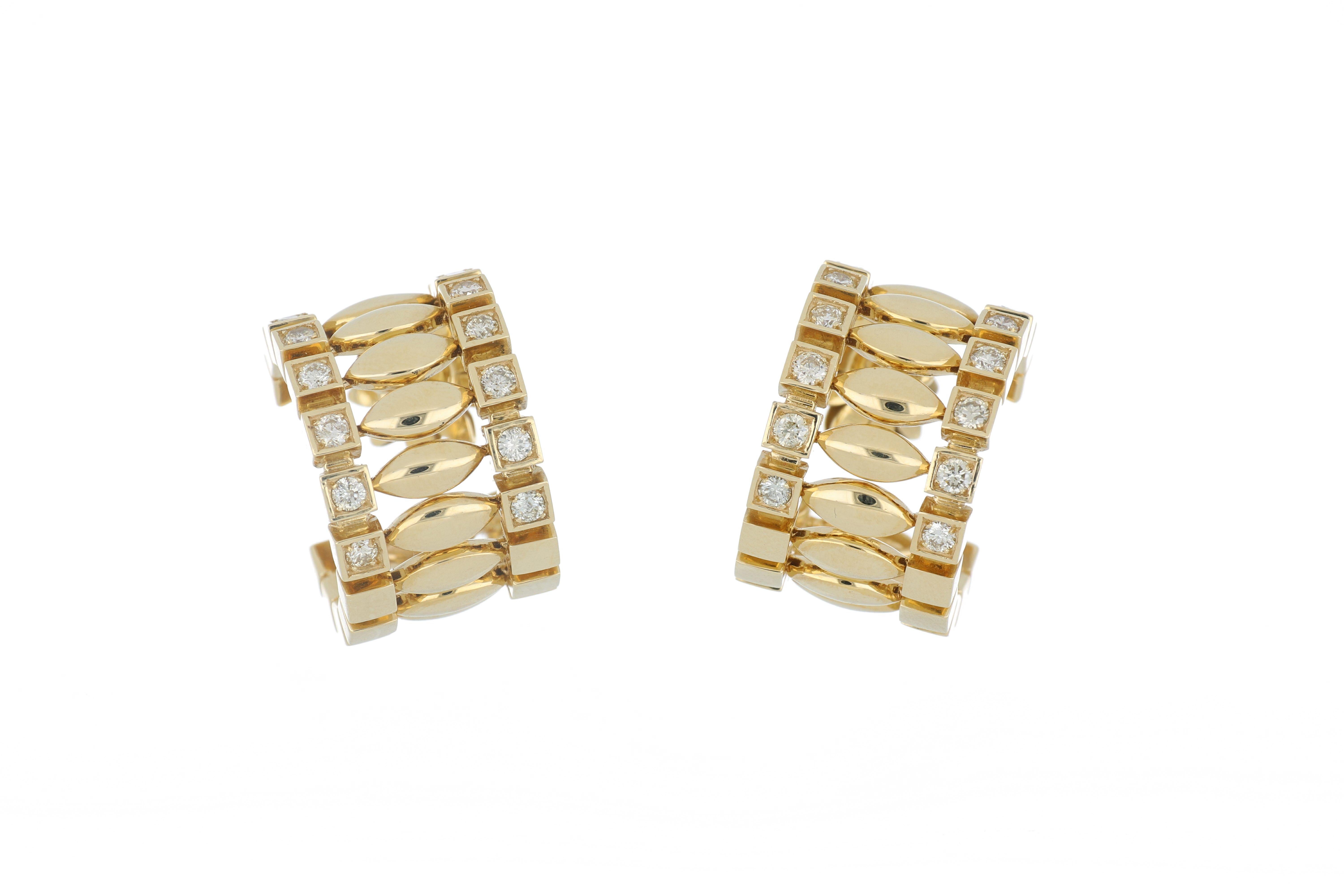 Women's Earrings 18 Karat Yellow Gold and Cream Diamonds VS Color G, Handmade For Sale
