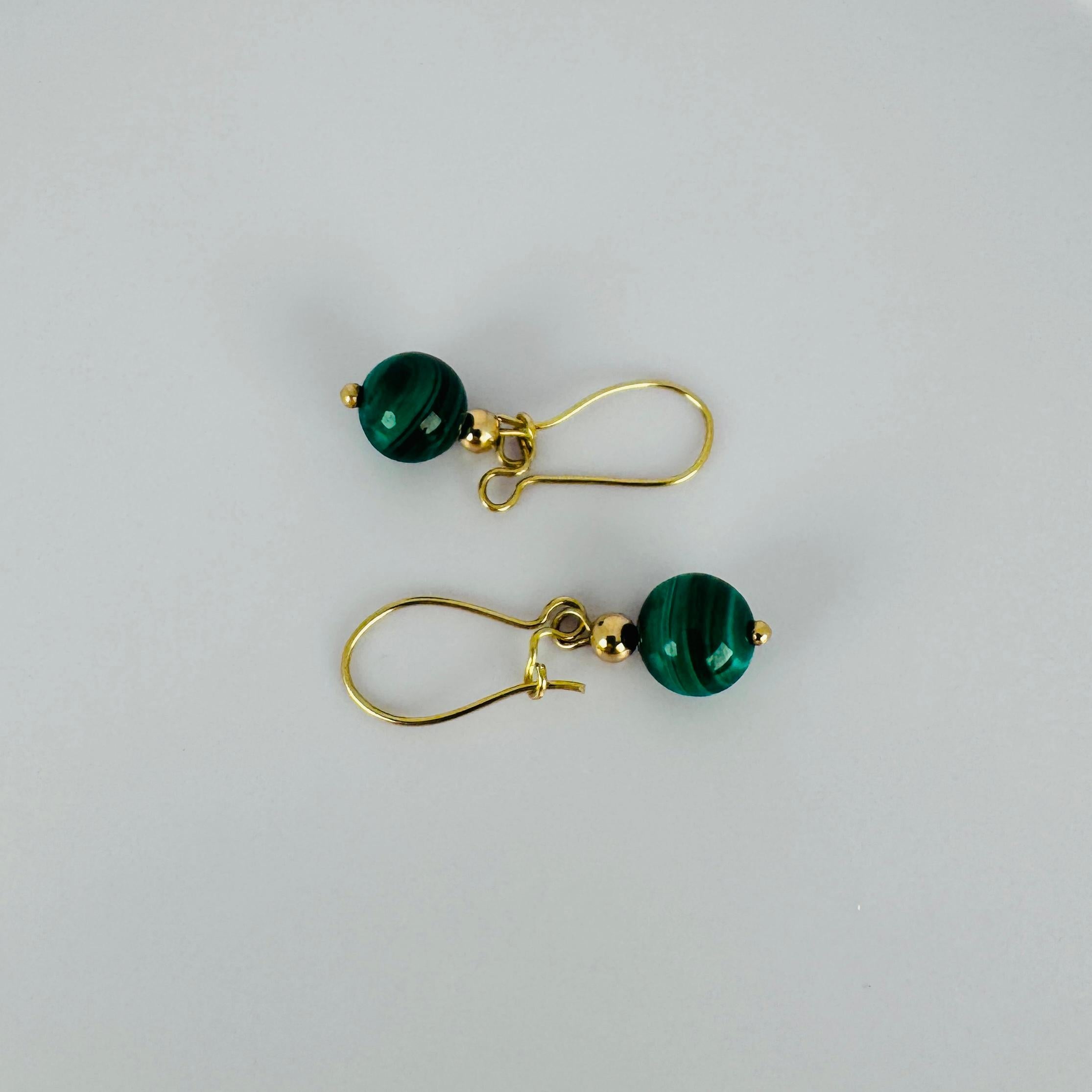 Donna Earrings 18k yellow gold with green malachite bols in vendita