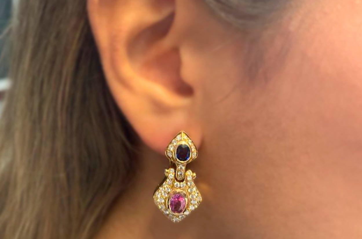 Contemporary Earrings 18kt Gold Classic Sapphires & Diamonds For Sale