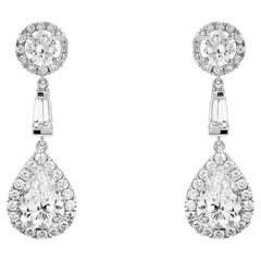 Boucles d'oreilles or 18kt Teardrop GIA Diamonds Dangle Studs