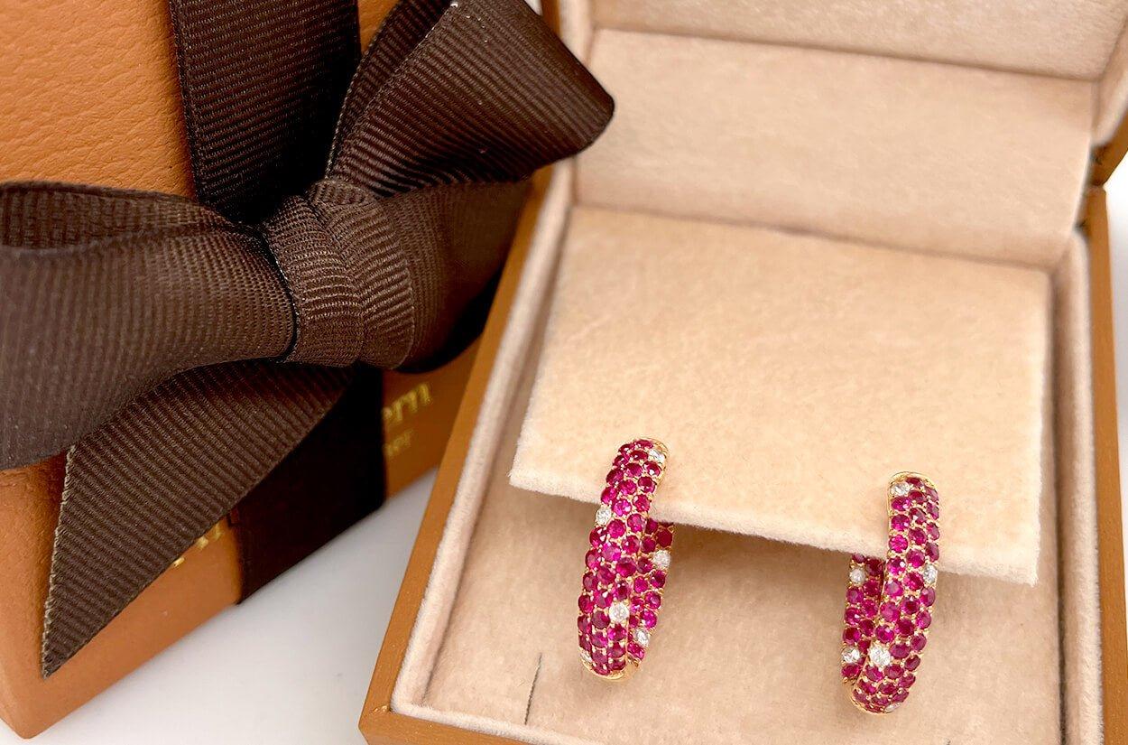 Contemporary Earrings 18kt Gold Three-Row Rubies 3.09 carats & Diamonds Hoops 0.36 carats  For Sale