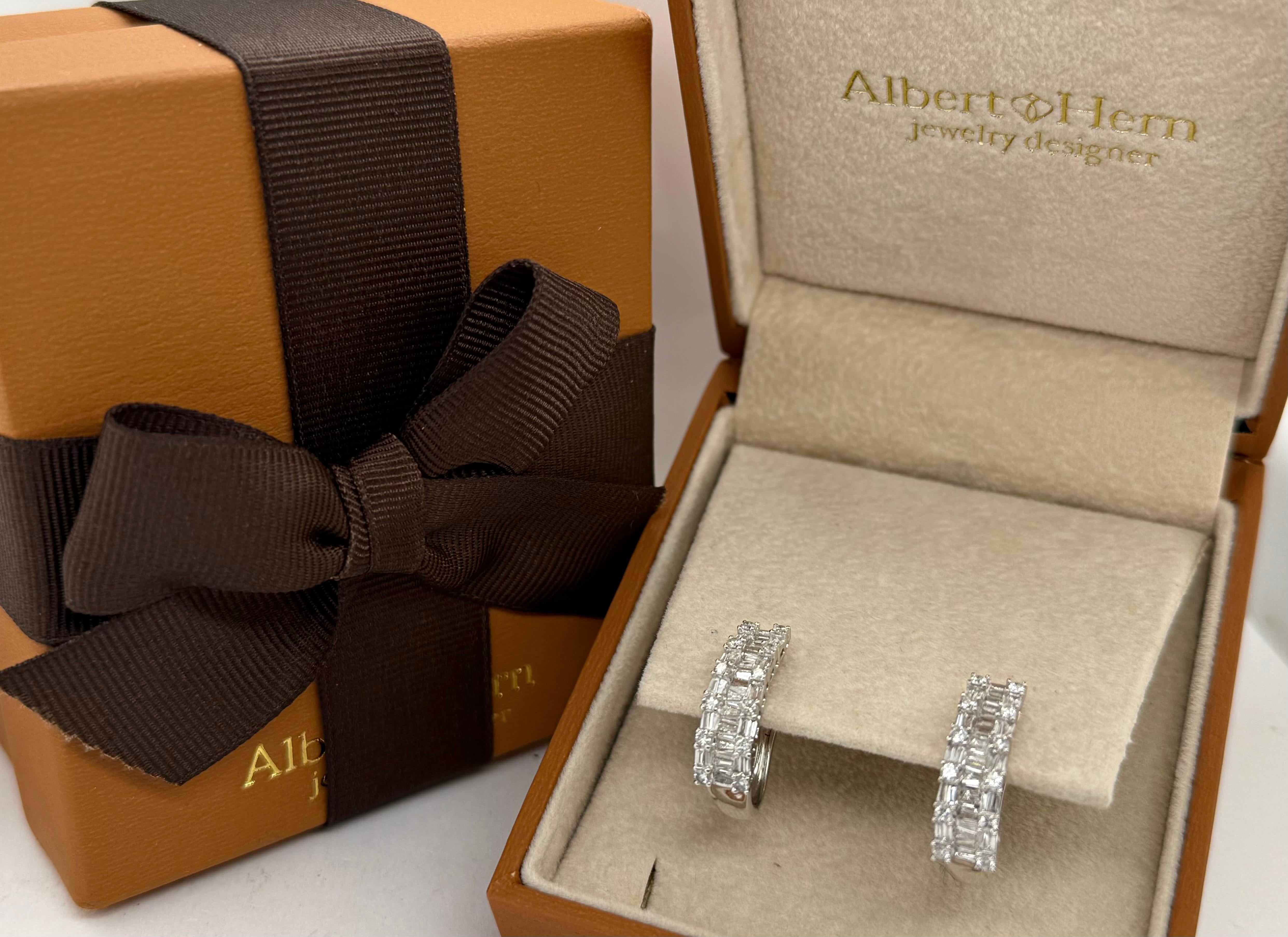 Mixed Cut Earrings 18kt White Gold Emerald Illusion Diamonds Hoops For Sale