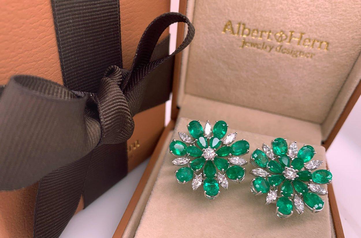 Contemporary Earrings 18kt White Gold Flowers Emeralds 8.02 carats & Diamonds 1.81 carats For Sale
