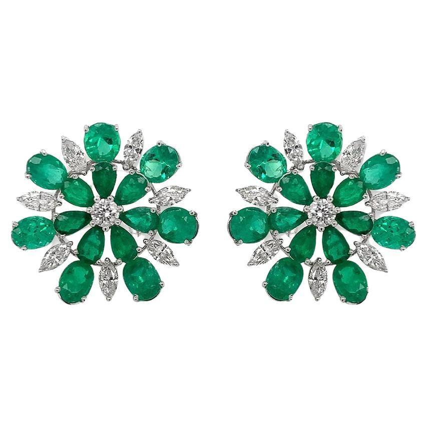 Earrings 18kt White Gold Flowers Emeralds 8.02 carats & Diamonds 1.81 carats