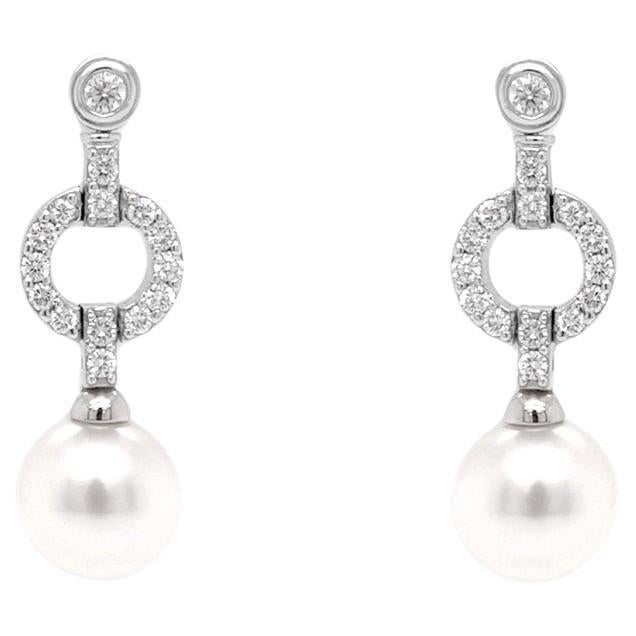 Boucles d'oreilles pendantes en or blanc 18 carats avec perles des mers du Sud et diamants