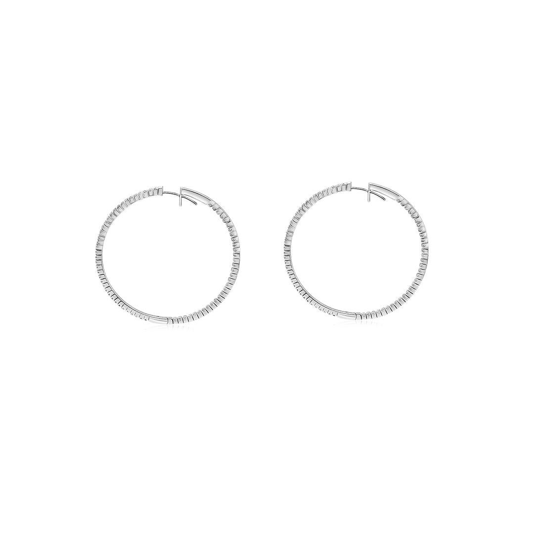 Contemporain Boucles d'oreilles en or blanc 18kt anneaux ronds et diamants  1,20 cts en vente